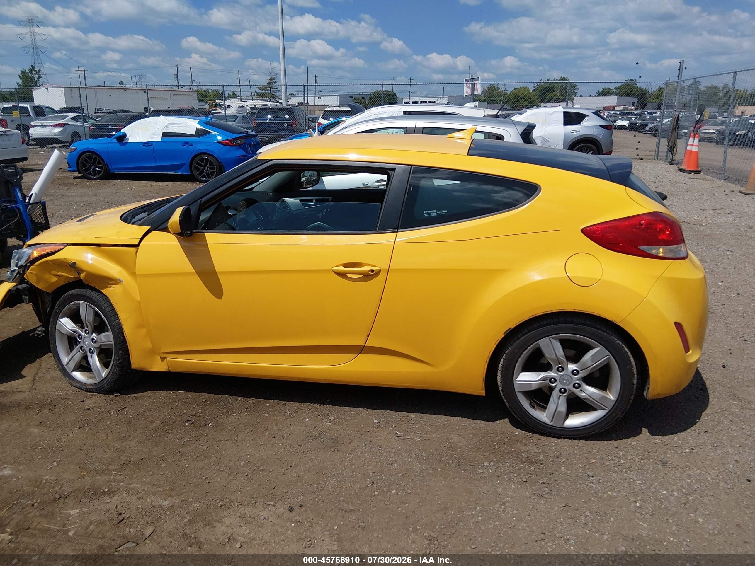 2015 Hyundai Veloster   Yellow vin: KMHTC6AD2FU235814