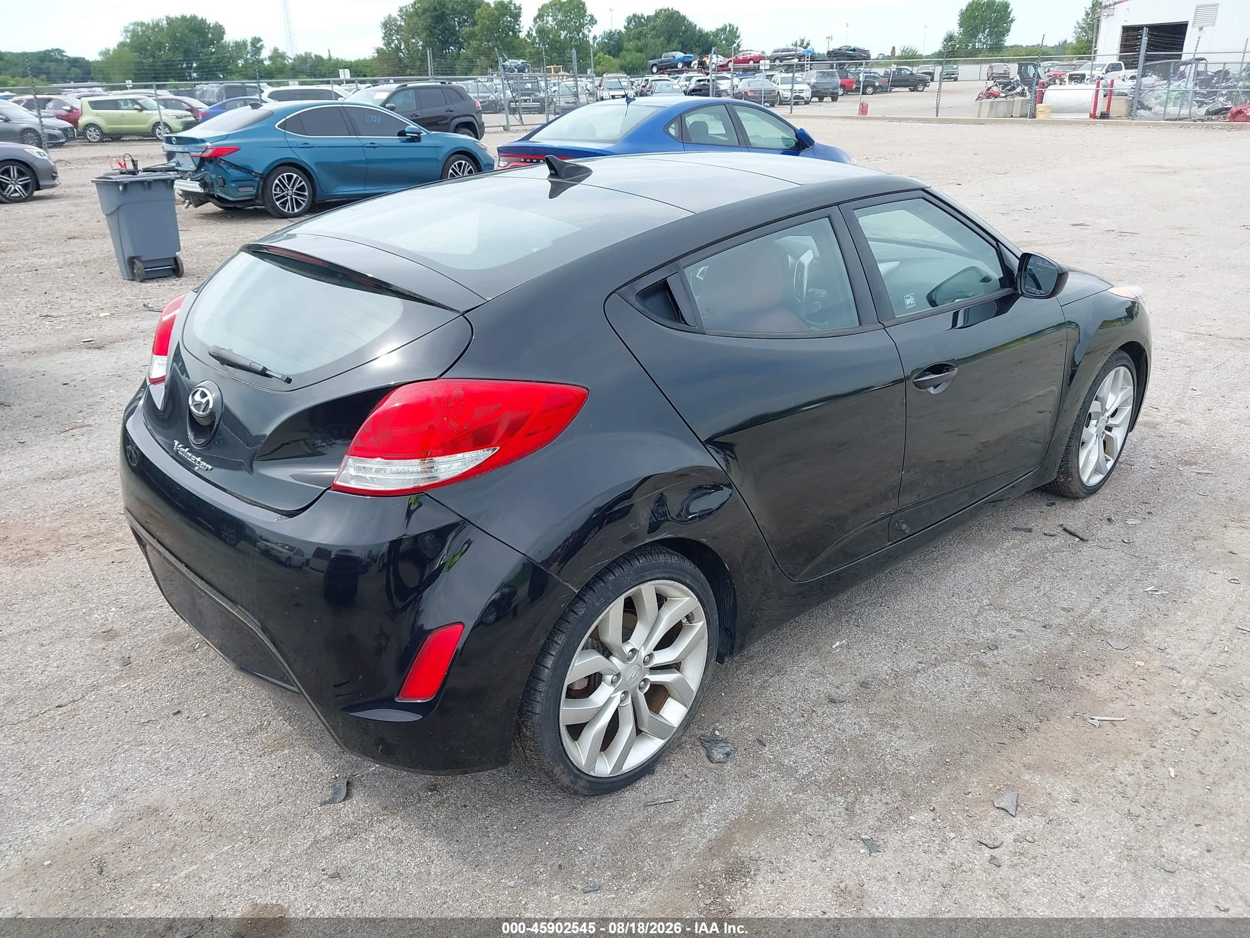 2012 Hyundai Veloster Base W/red/black Black vin: KMHTC6AD3CU052482