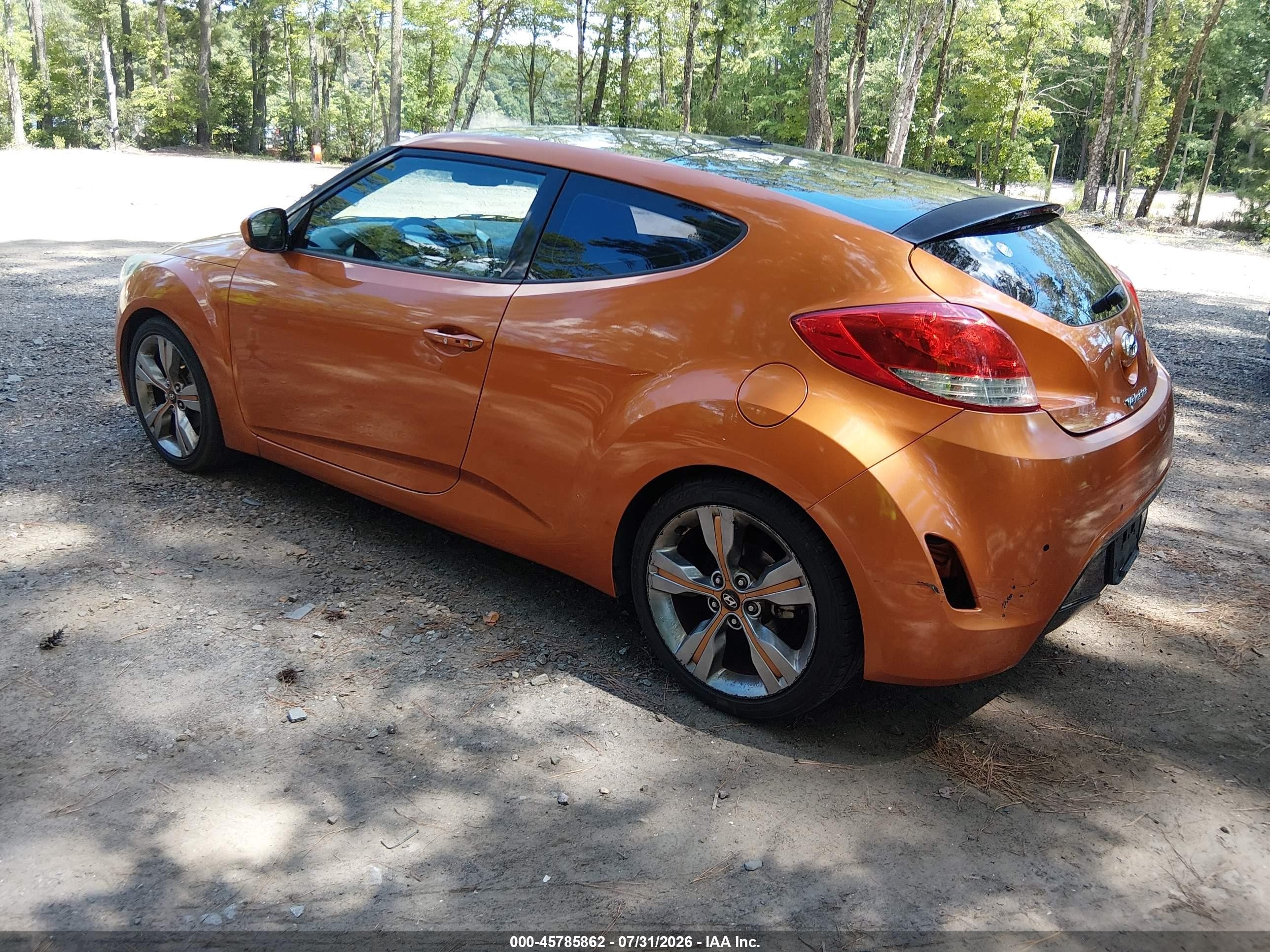 2012 Hyundai Veloster Base W/black Orange vin: KMHTC6AD3CU057598