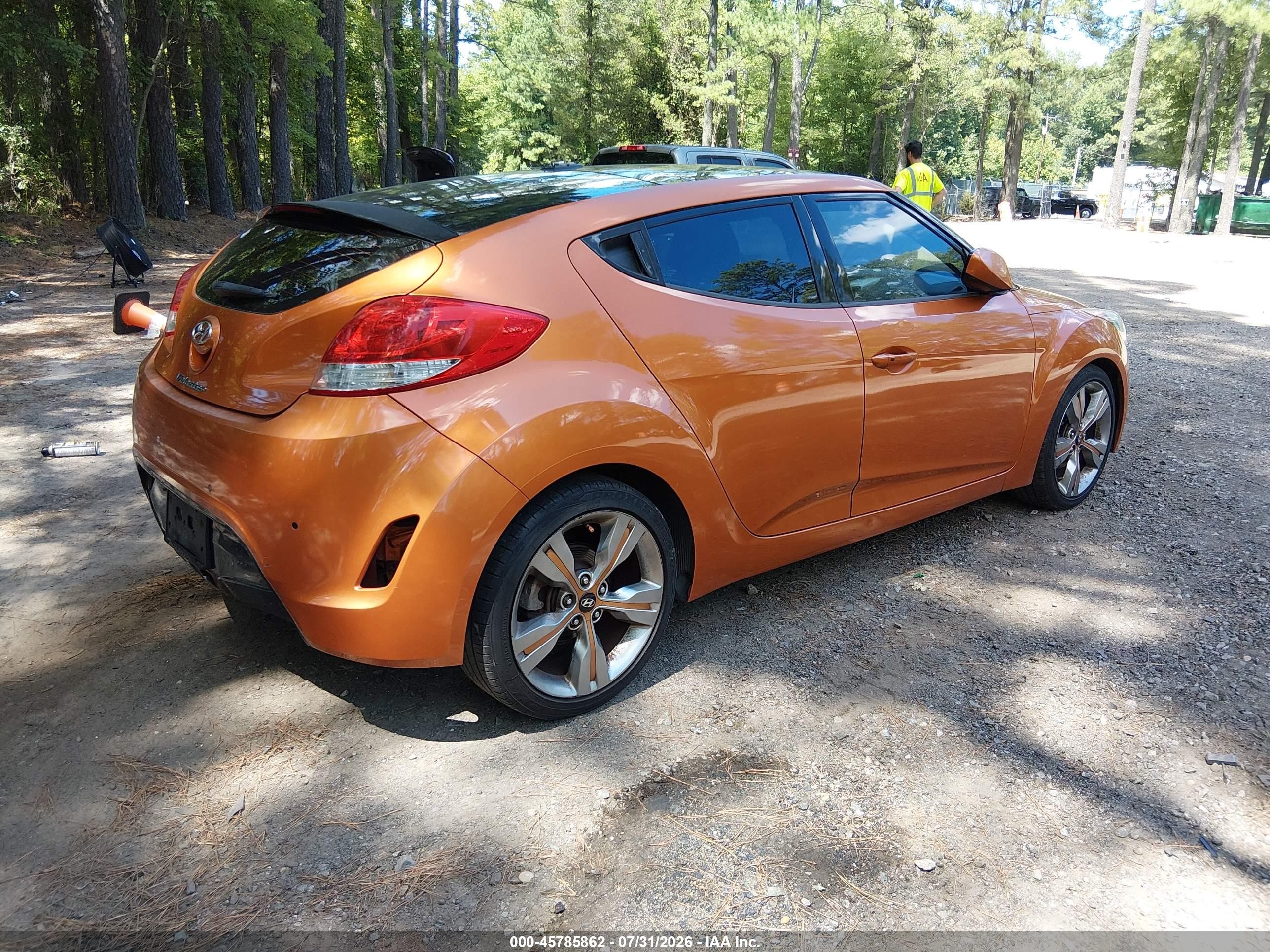 2012 Hyundai Veloster Base W/black Orange vin: KMHTC6AD3CU057598