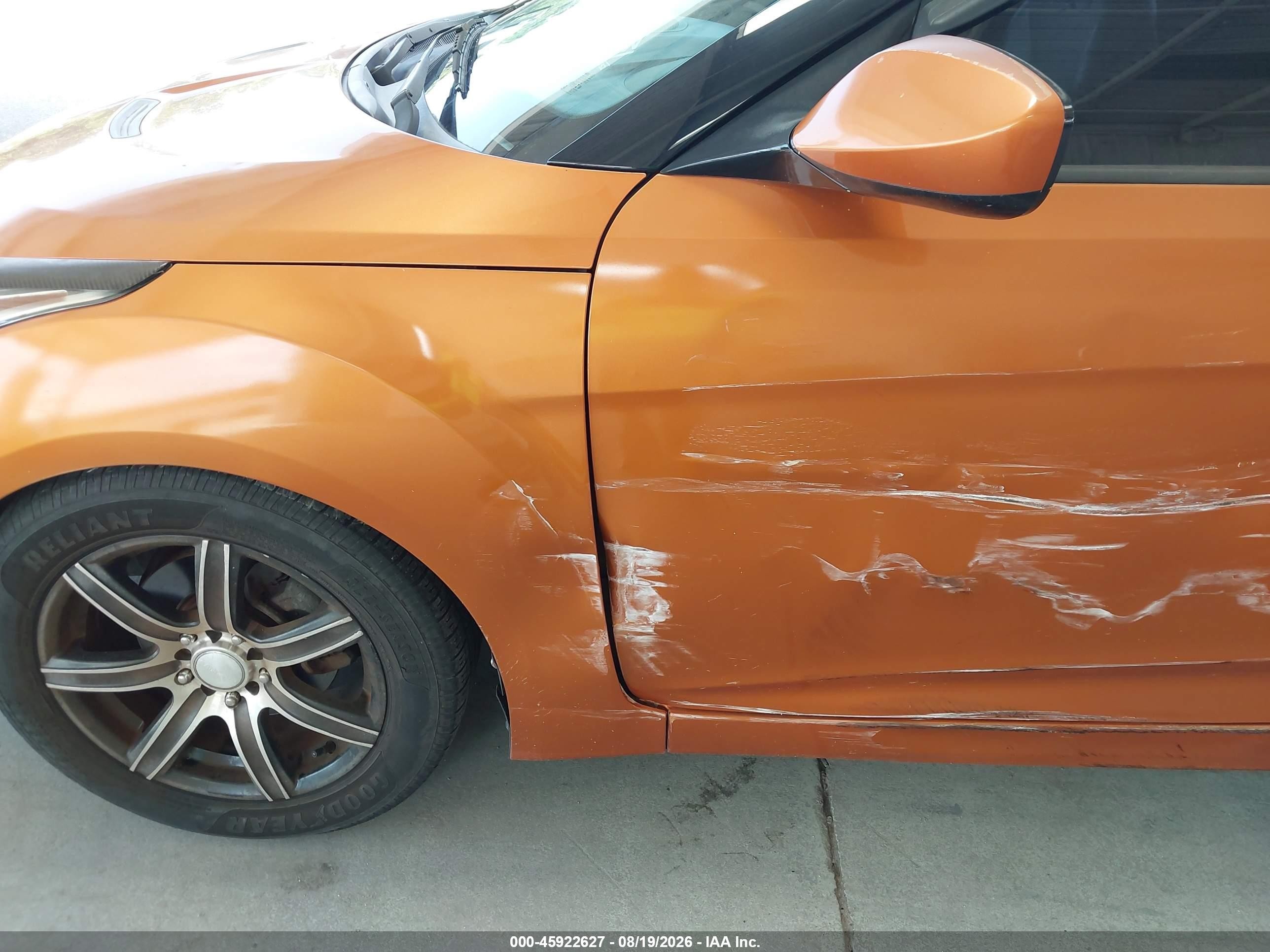 2012 Hyundai Veloster Base W/black Orange vin: KMHTC6AD3CU074787