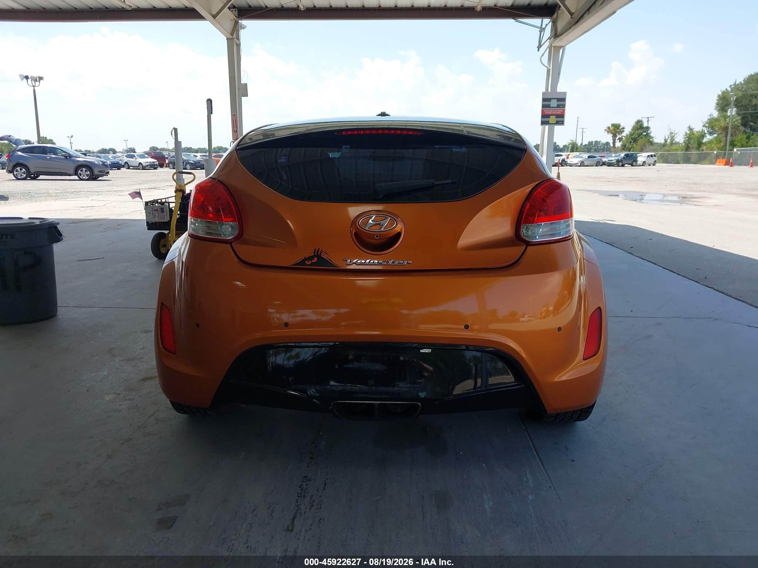 2012 Hyundai Veloster Base W/black Orange vin: KMHTC6AD3CU074787
