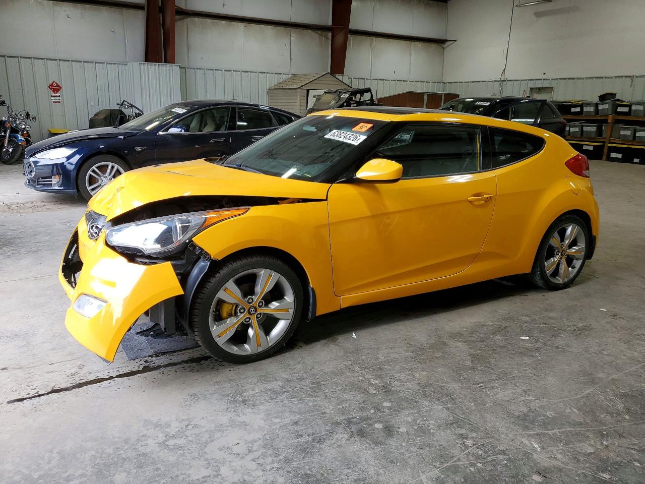 2013 Hyundai Veloster Base Yellow vin: KMHTC6AD3DU123276
