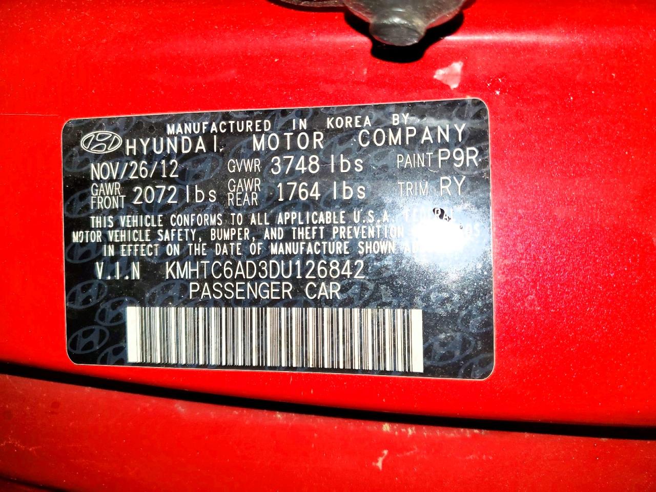 2013 Hyundai Veloster Base Red vin: KMHTC6AD3DU126842