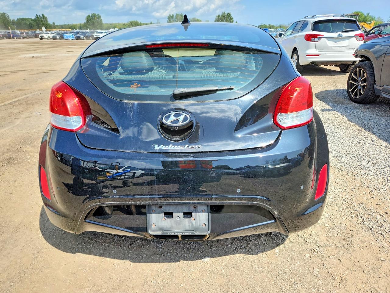 2013 Hyundai Veloster Base Black vin: KMHTC6AD3DU141714