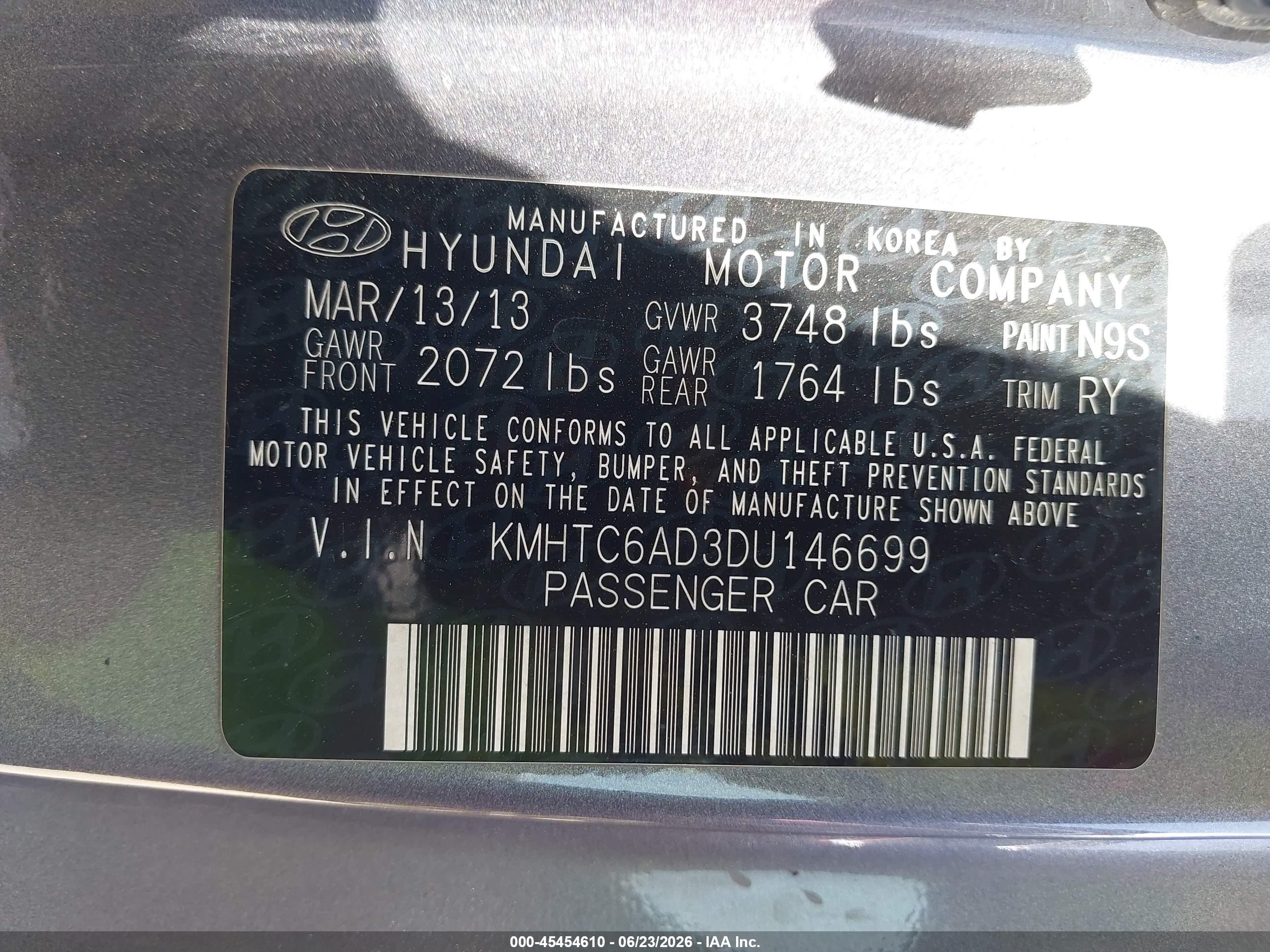 2013 Hyundai Veloster Base W/black Gray vin: KMHTC6AD3DU146699
