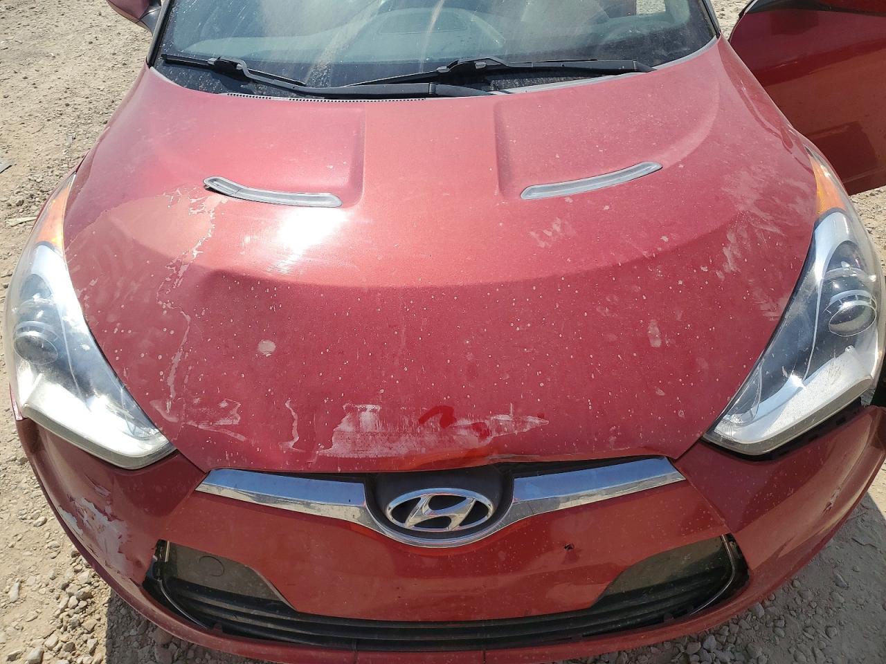 2013 Hyundai Veloster Re Mix Red vin: KMHTC6AD3DU161302