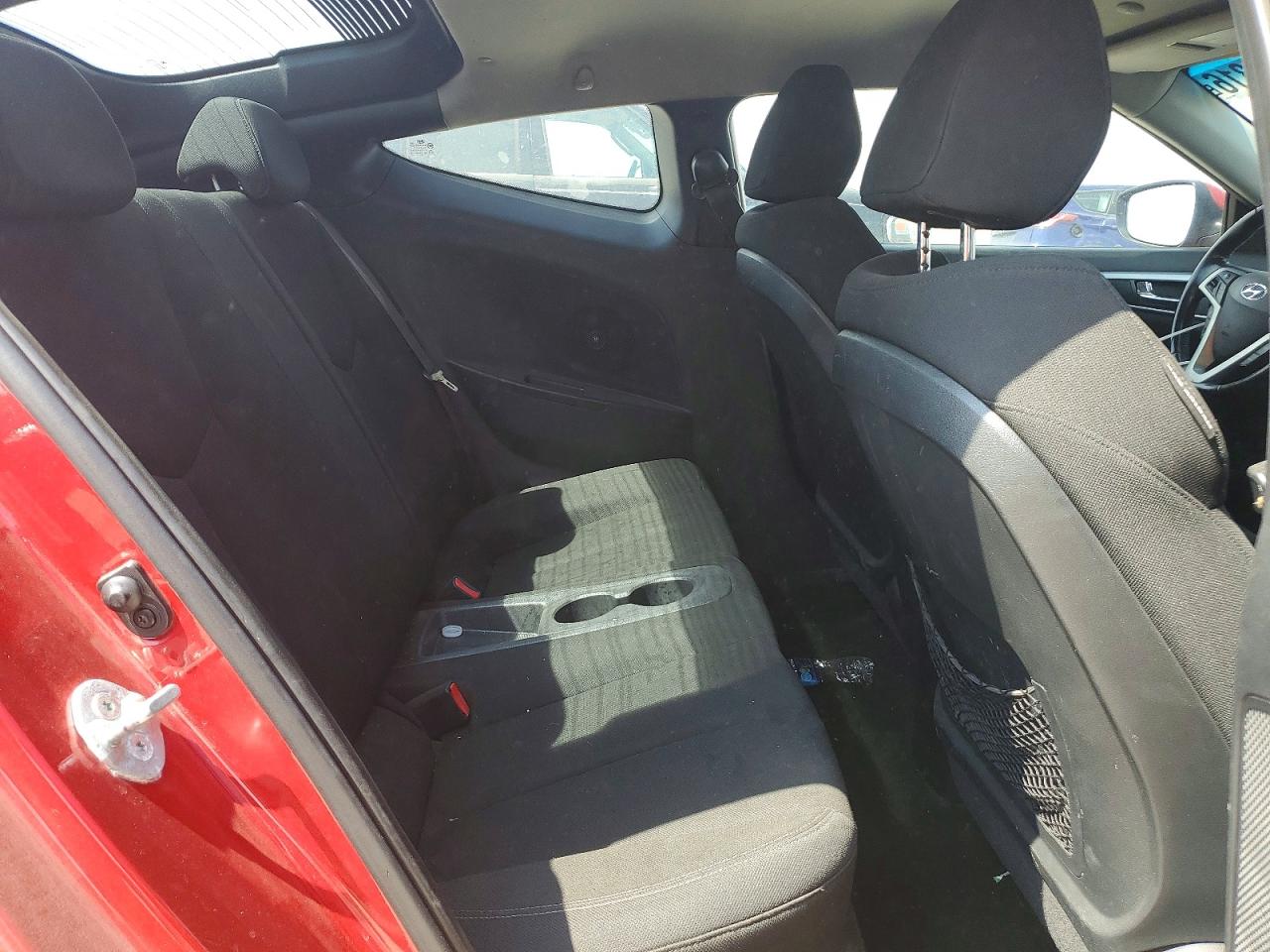 2013 Hyundai Veloster Re Mix Red vin: KMHTC6AD3DU161302