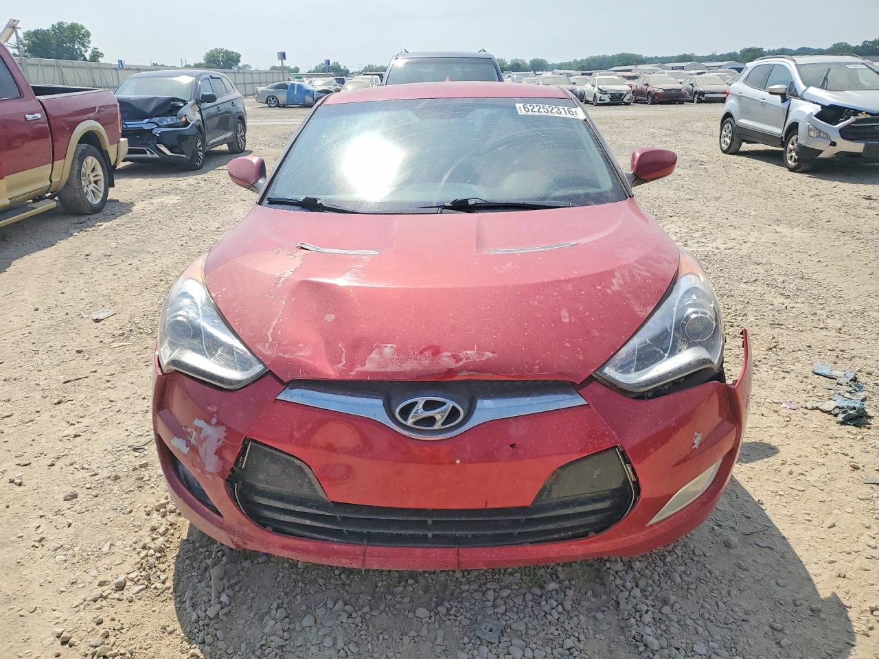 2013 Hyundai Veloster Re Mix Red vin: KMHTC6AD3DU161302