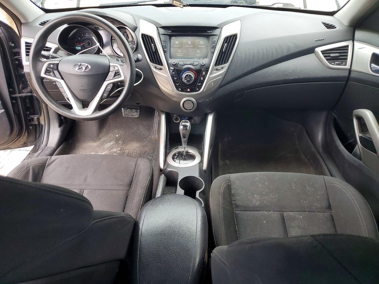 2013 Hyundai Veloster Base Black vin: KMHTC6AD3DU176060