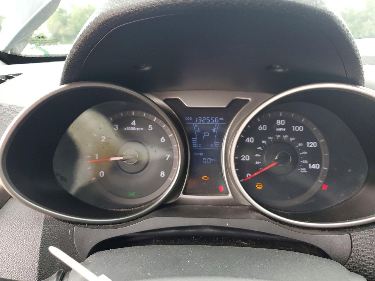 2013 Hyundai Veloster Base Black vin: KMHTC6AD3DU176060