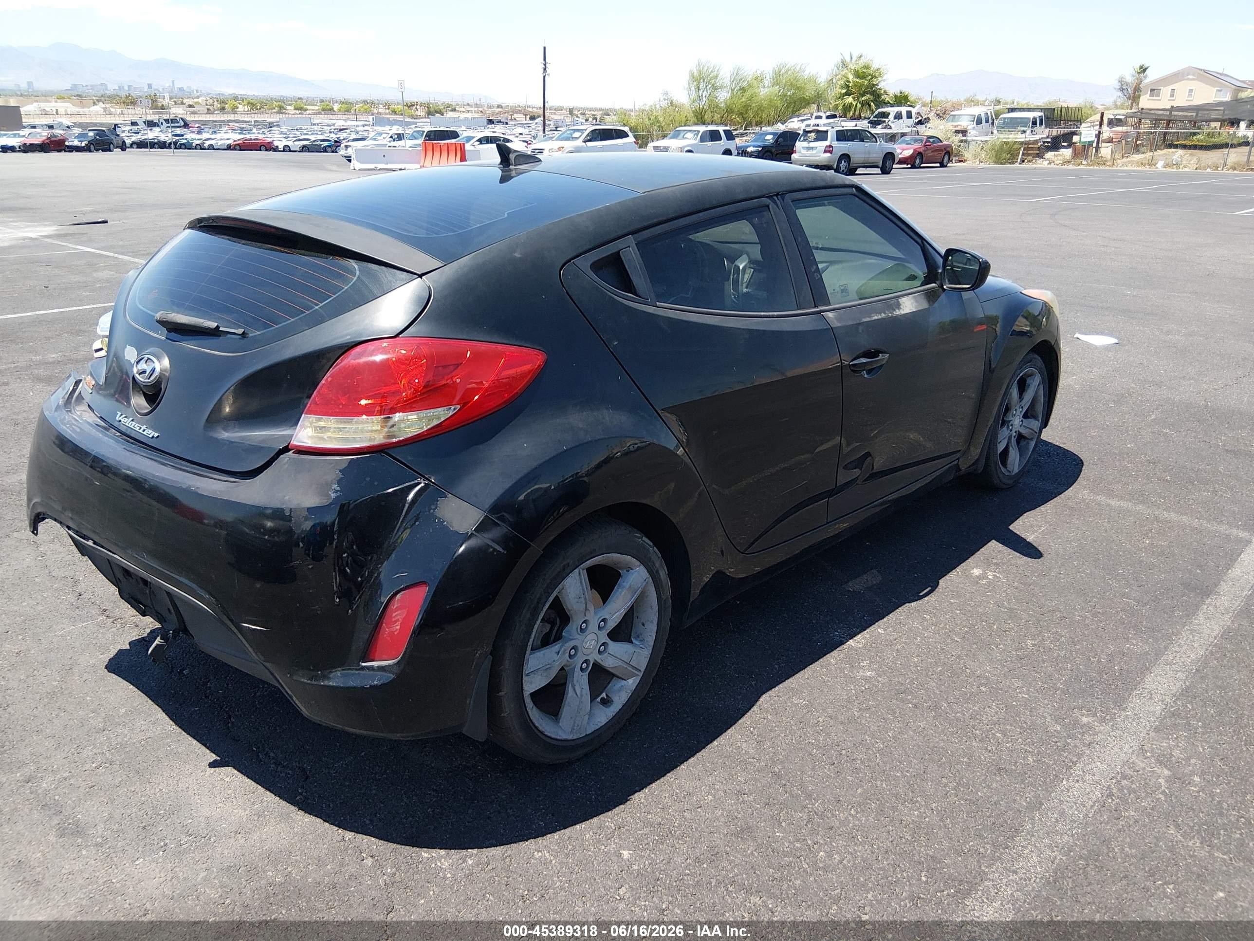 2014 Hyundai Veloster Base W/black Black vin: KMHTC6AD3EU186041