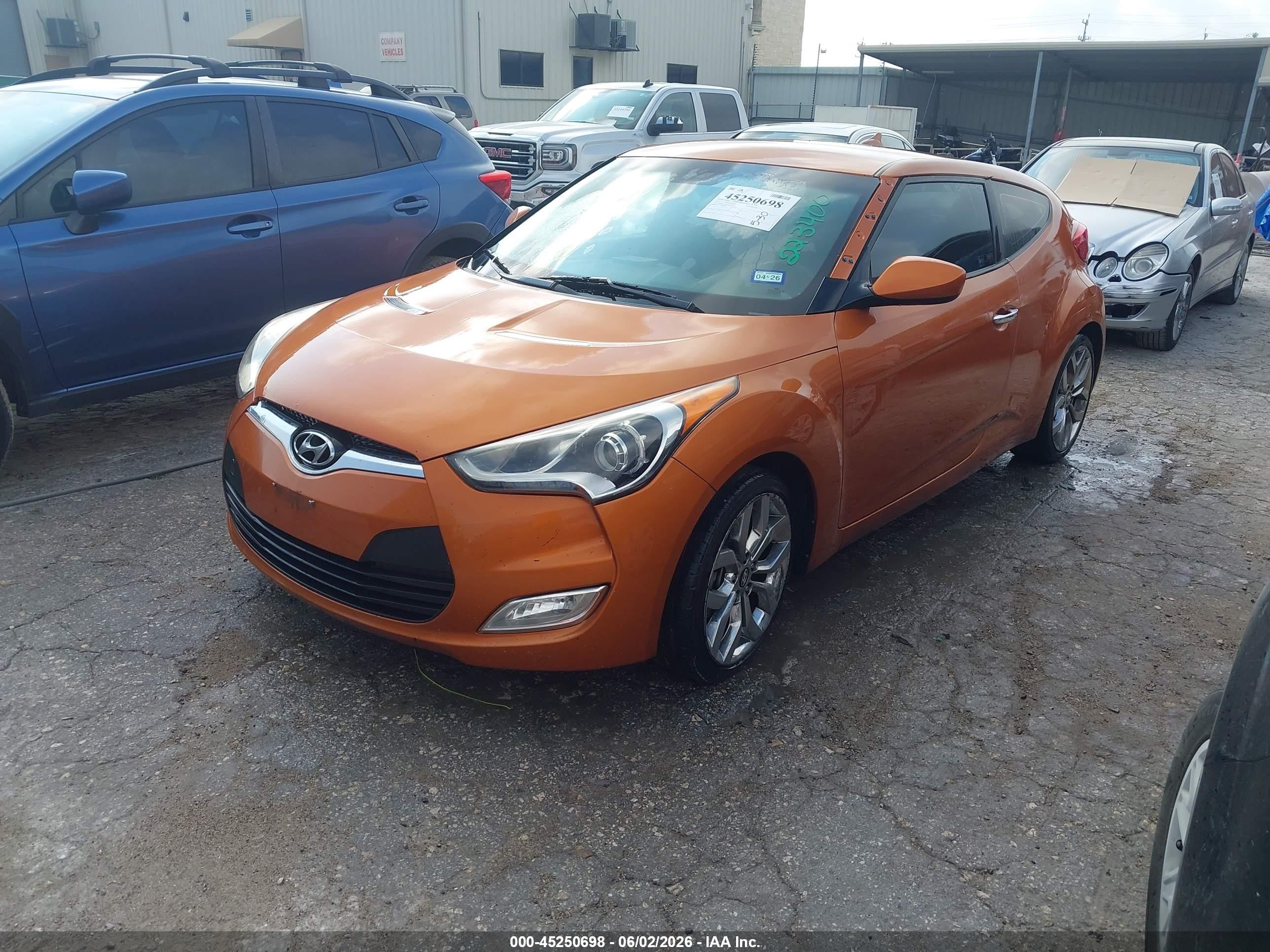 2015 Hyundai Veloster Flex Orange vin: KMHTC6AD3FU223400