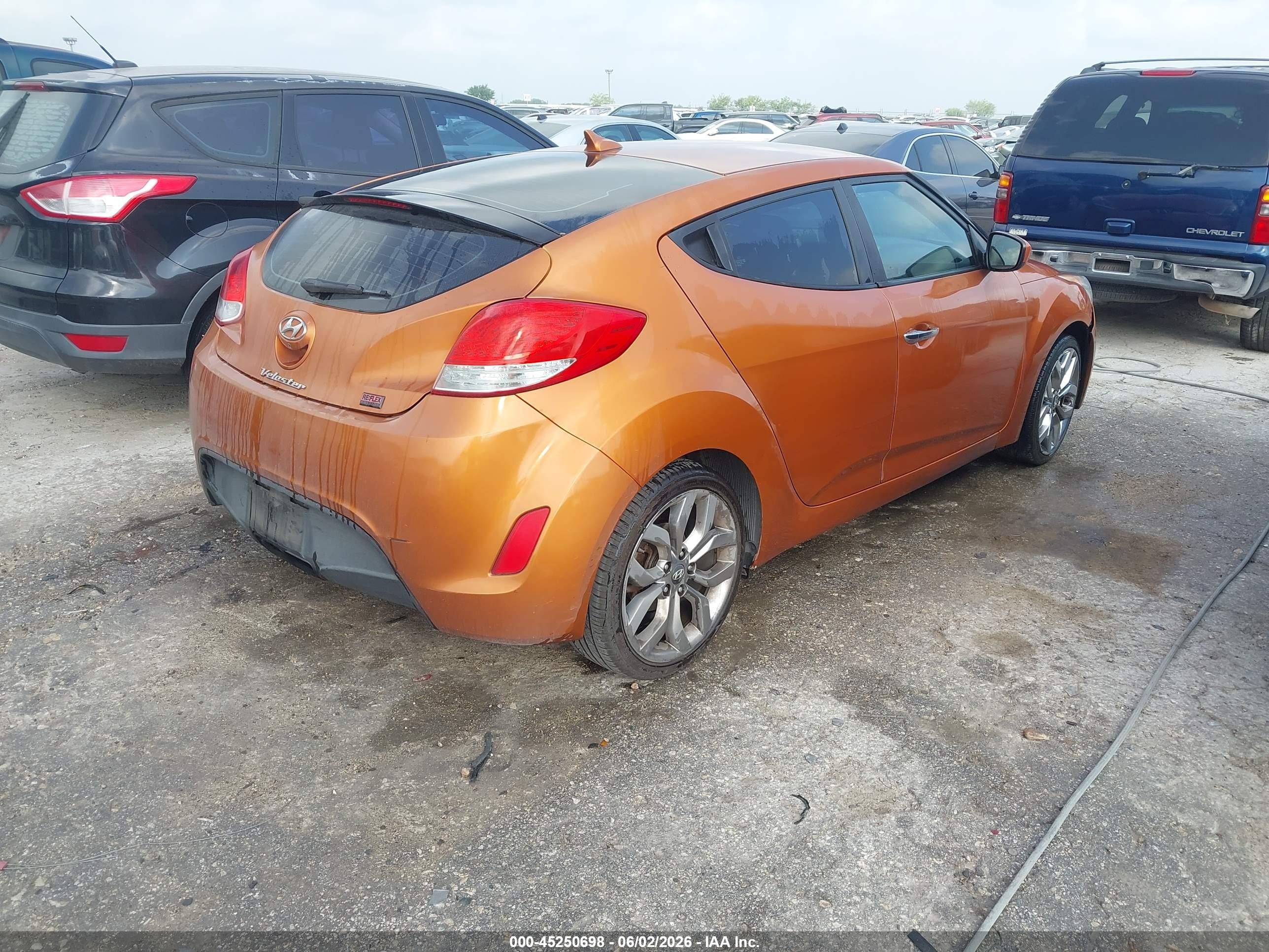 2015 Hyundai Veloster Flex Orange vin: KMHTC6AD3FU223400