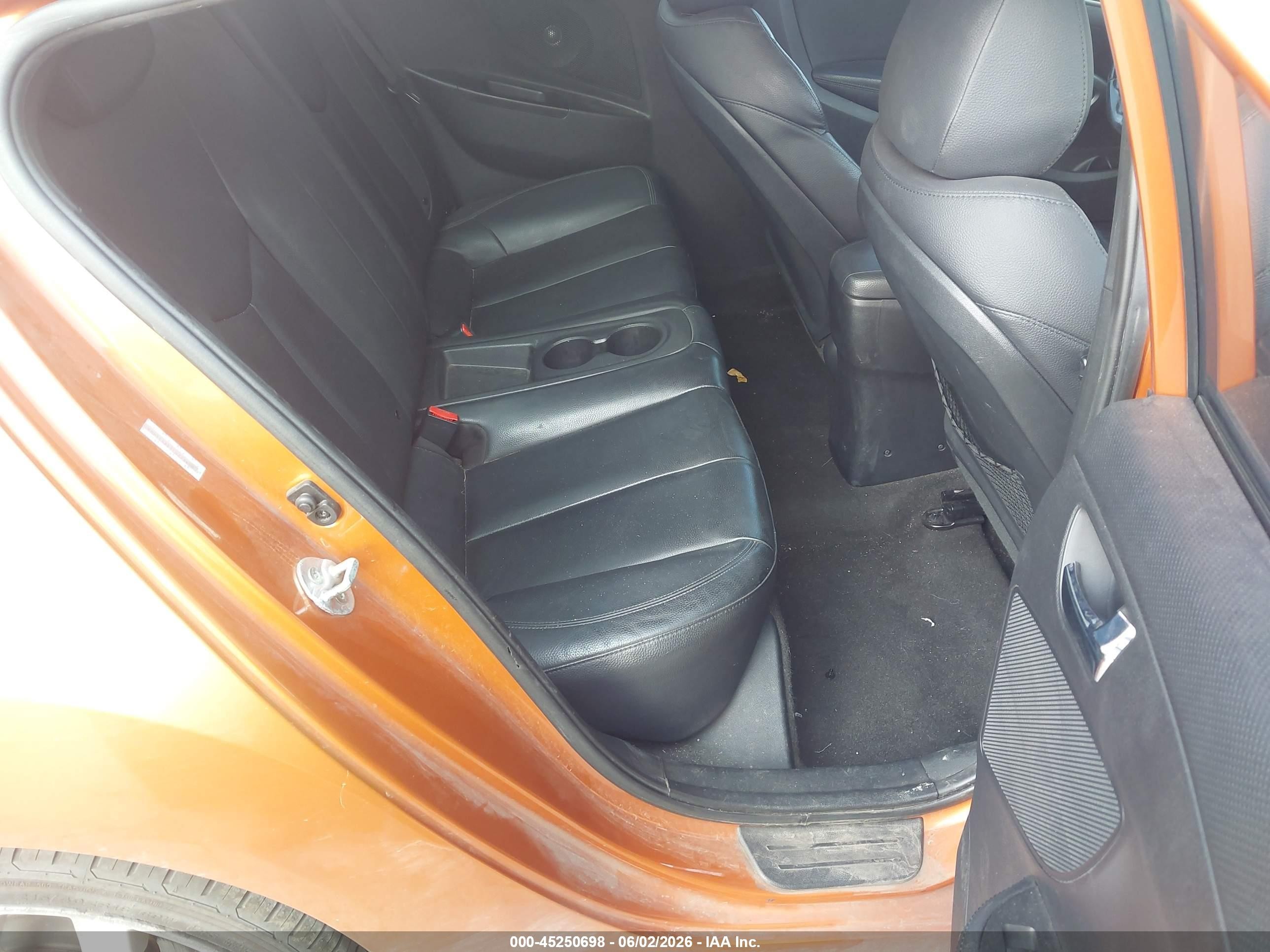 2015 Hyundai Veloster Flex Orange vin: KMHTC6AD3FU223400