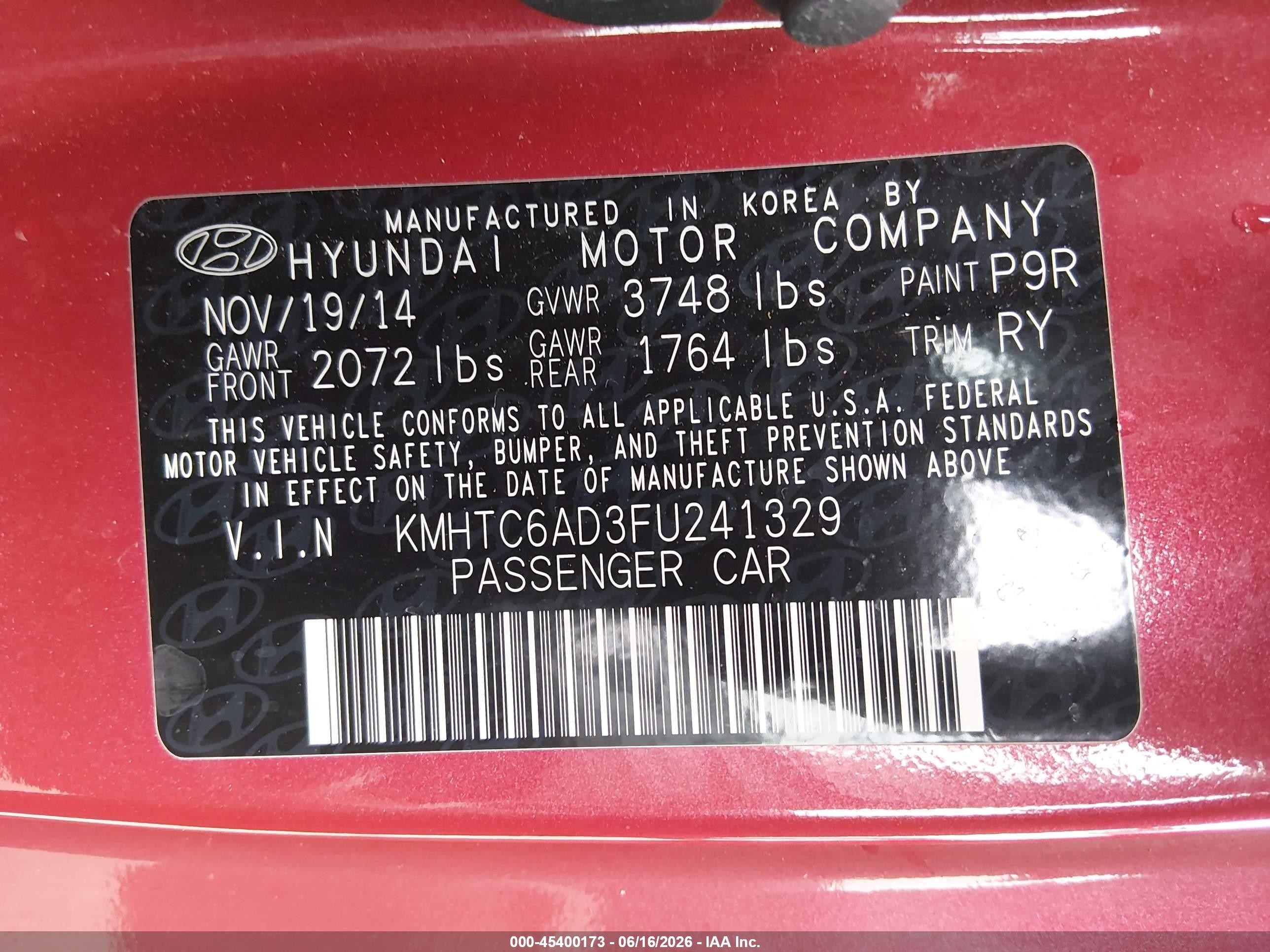 2015 Hyundai Veloster   Red vin: KMHTC6AD3FU241329
