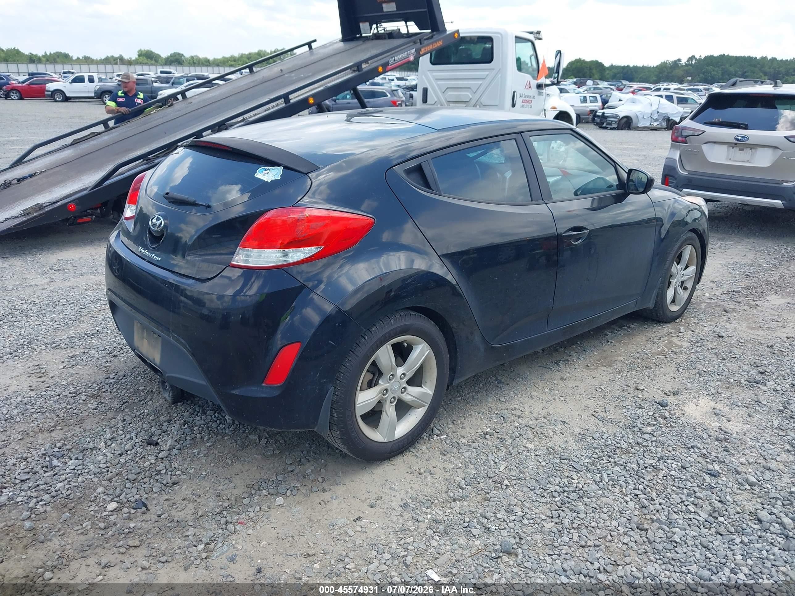 2015 Hyundai Veloster   Черный vin: KMHTC6AD3FU243274