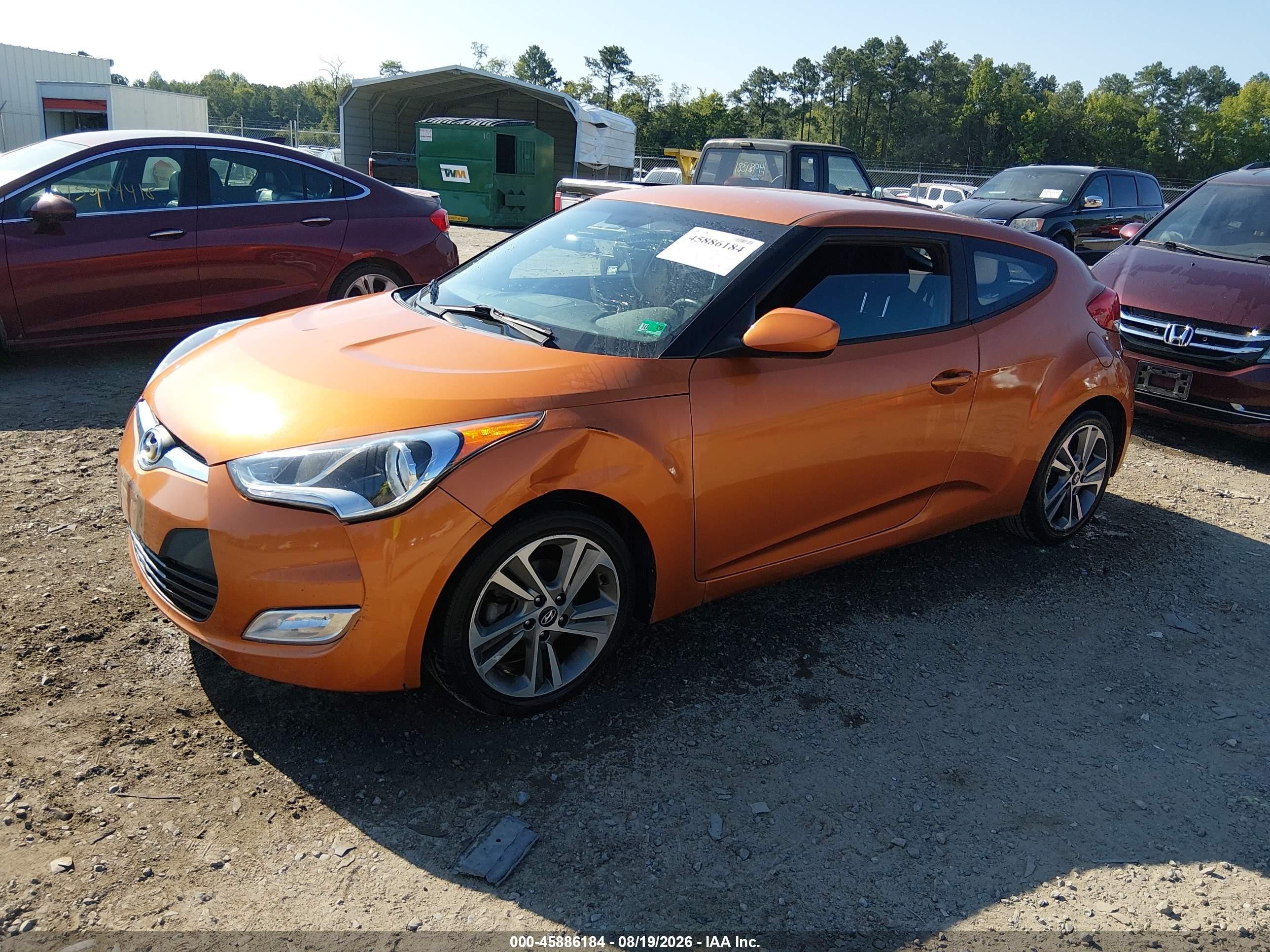 2017 Hyundai Veloster   Orange vin: KMHTC6AD3HU308353