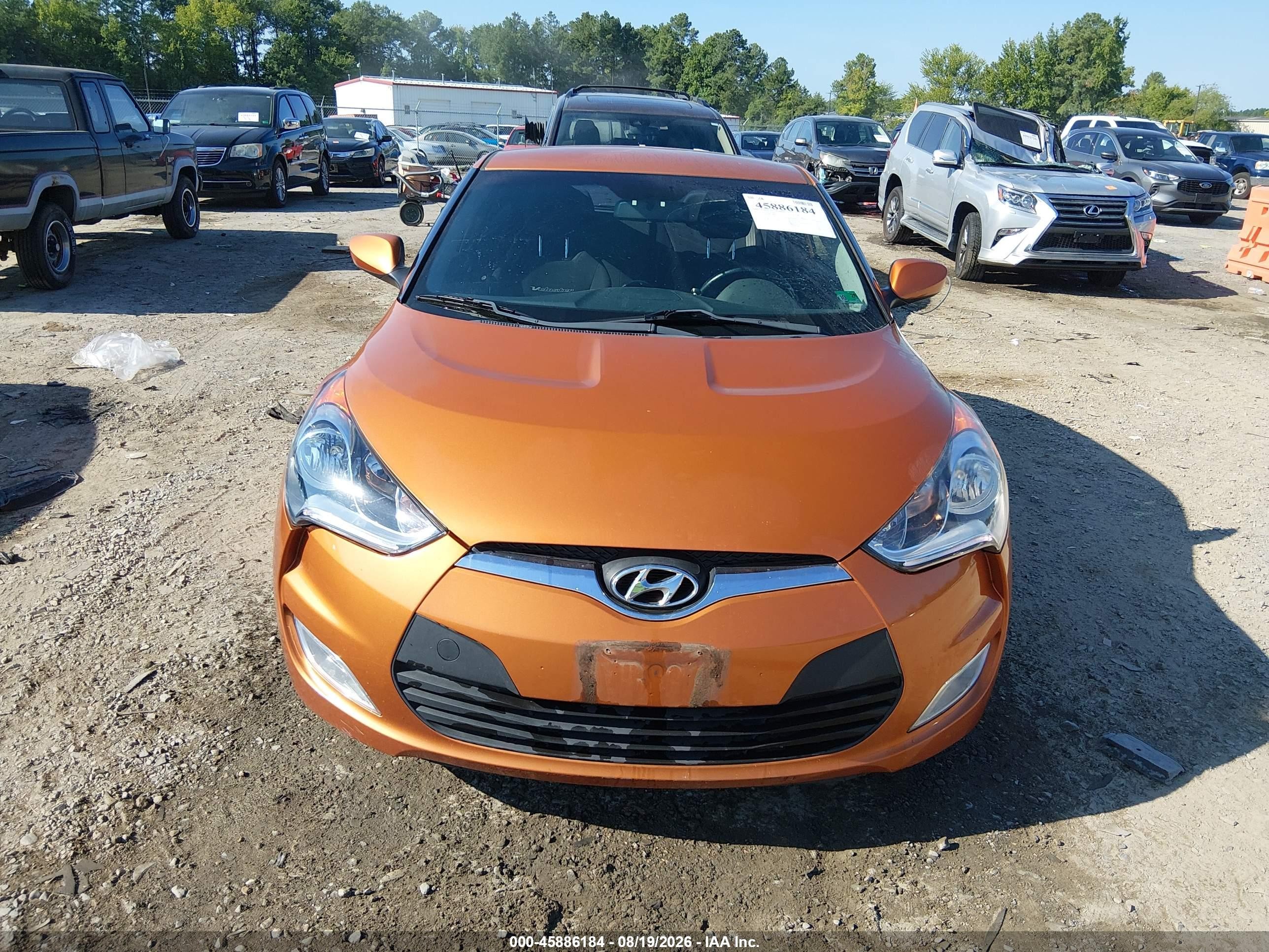 2017 Hyundai Veloster   Orange vin: KMHTC6AD3HU308353