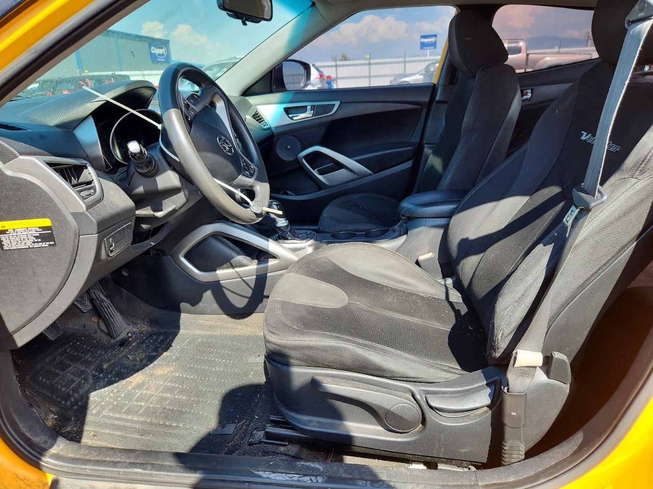 2012 Hyundai Veloster Base Yellow vin: KMHTC6AD4CU021046