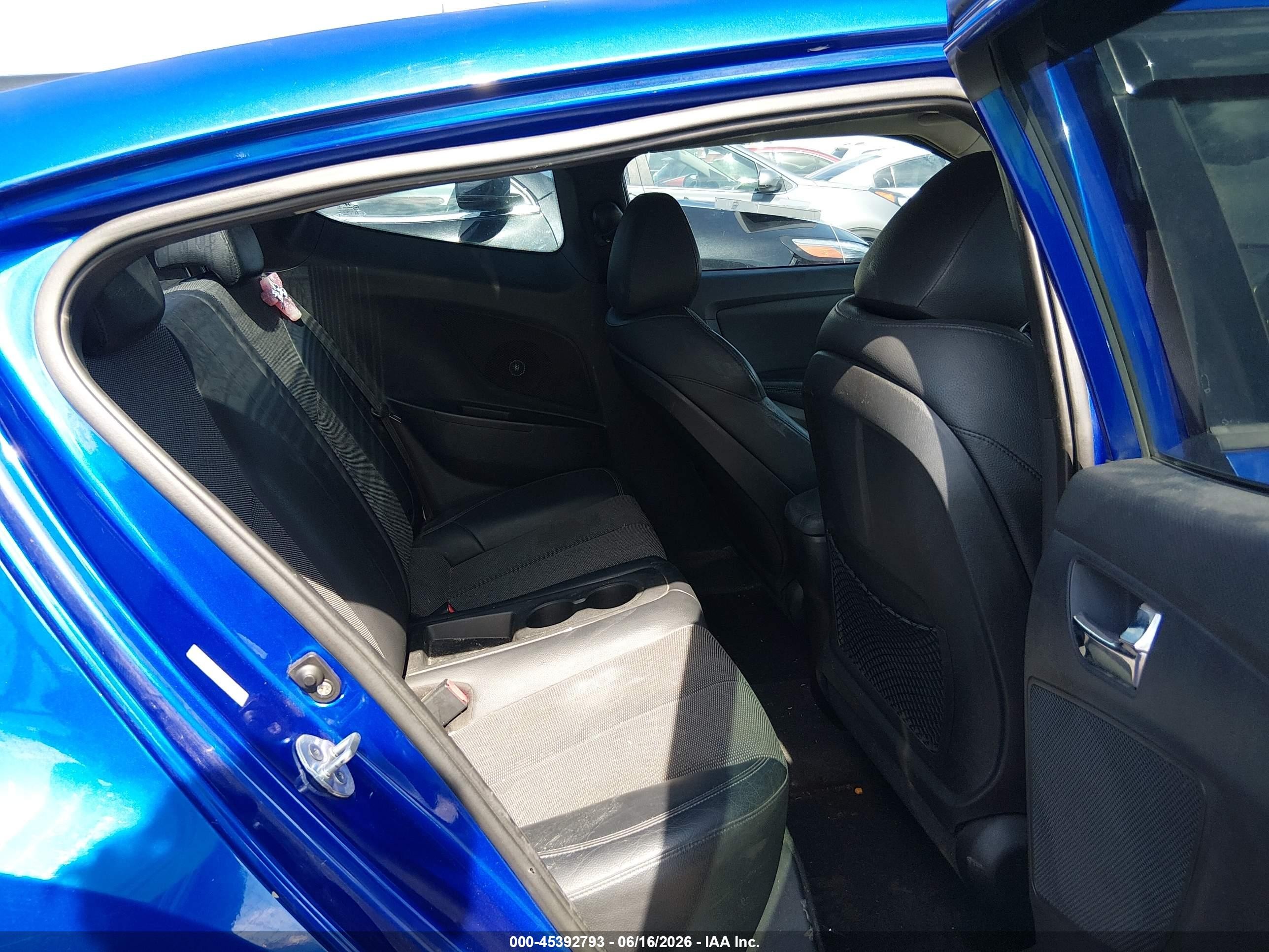 2012 Hyundai Veloster Base W/black Blue vin: KMHTC6AD4CU036453