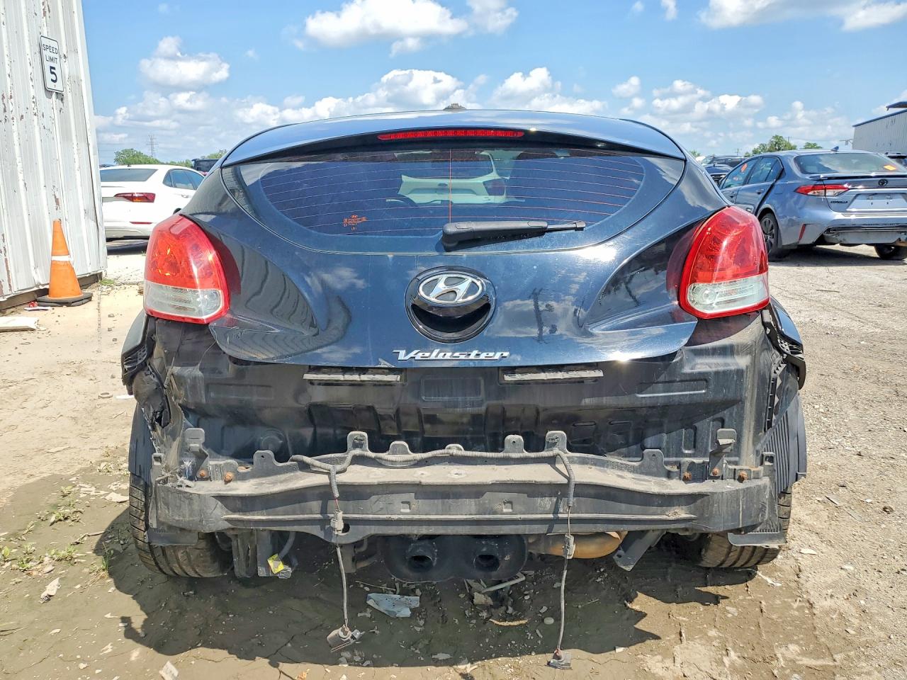 2012 Hyundai Veloster Base Black vin: KMHTC6AD4CU038302