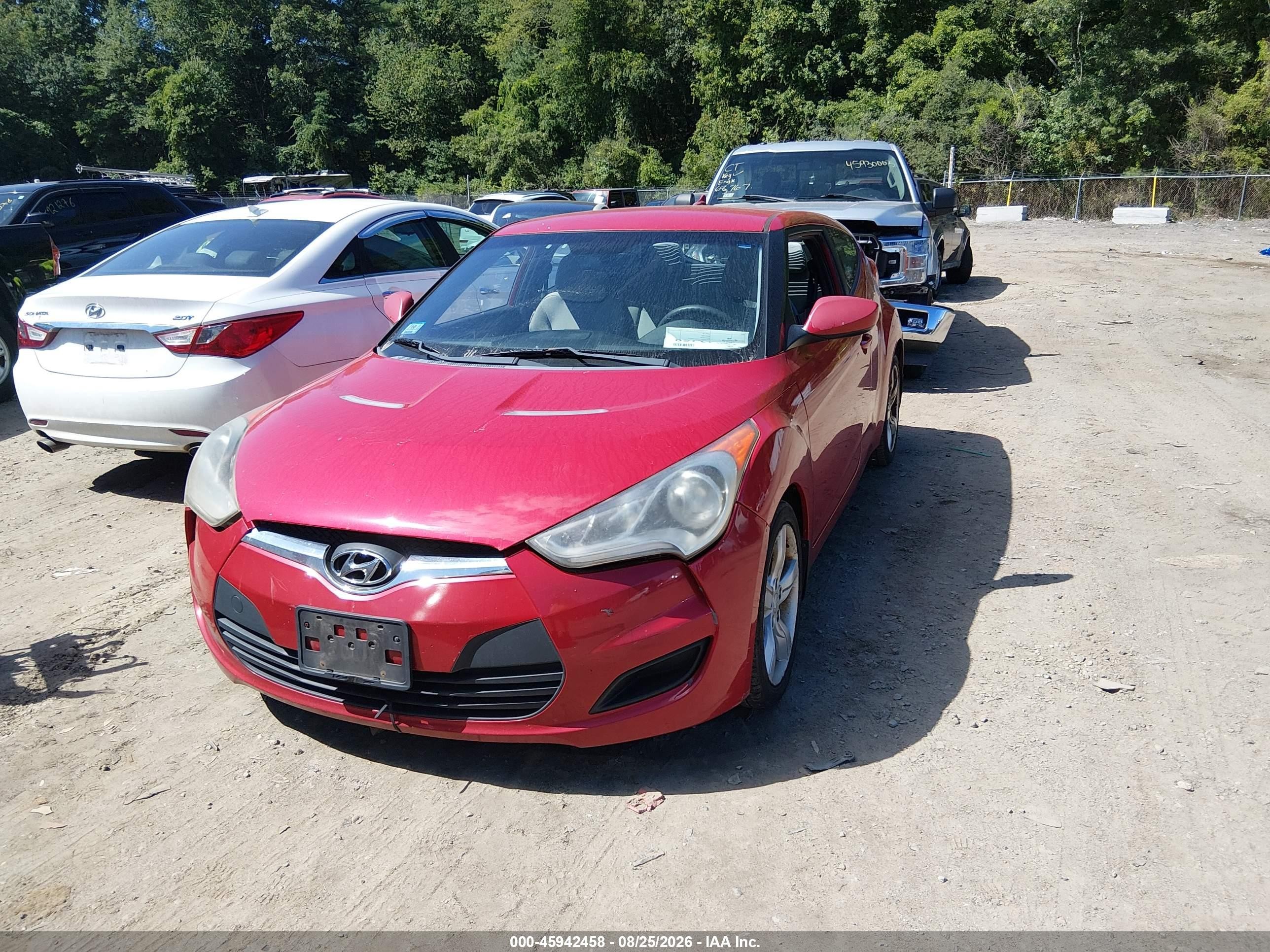 2012 Hyundai Veloster Base W/gray Red vin: KMHTC6AD4CU043760