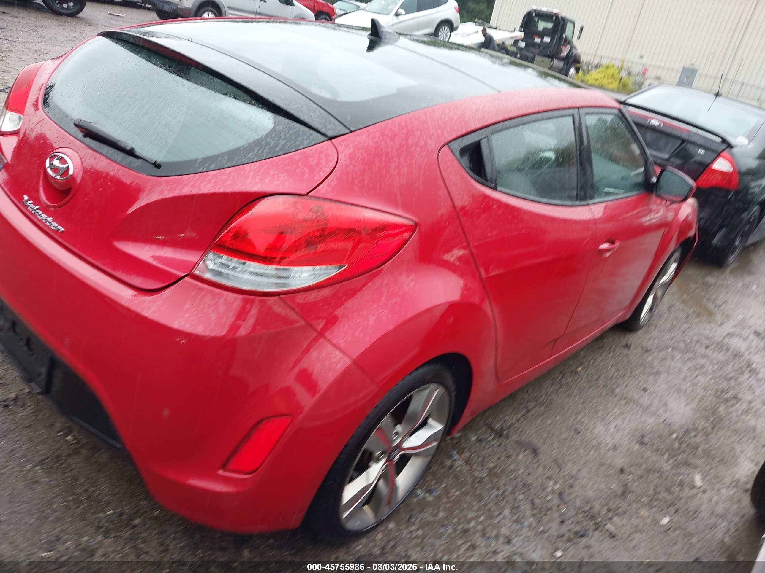 2012 Hyundai Veloster Base W/gray Red vin: KMHTC6AD4CU048666