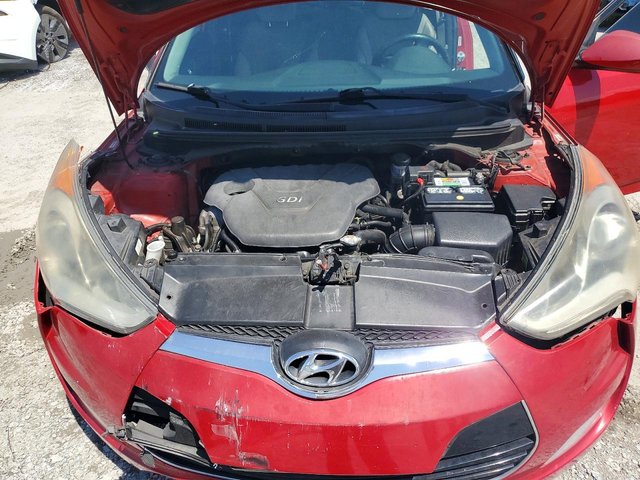 2012 Hyundai Veloster Base Red vin: KMHTC6AD4CU071624