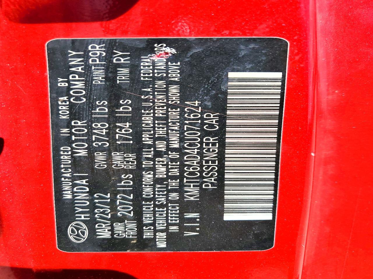 2012 Hyundai Veloster Base Red vin: KMHTC6AD4CU071624