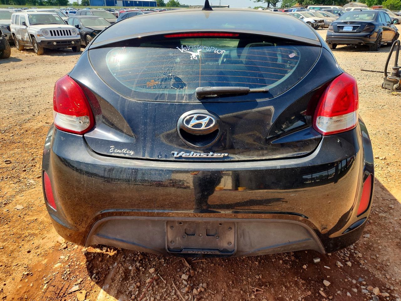 2012 Hyundai Veloster Base Black vin: KMHTC6AD4CU072093