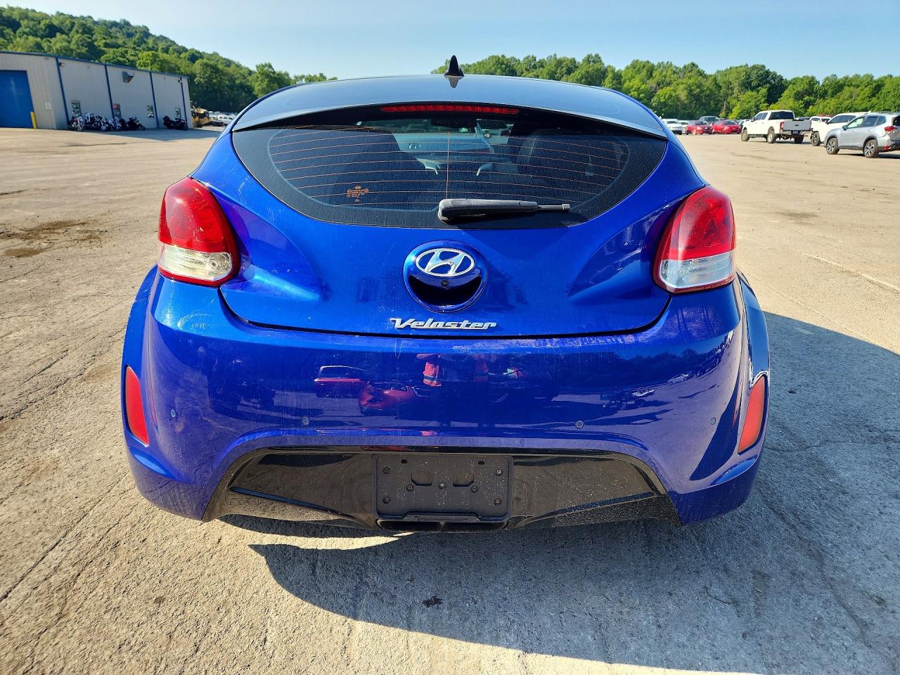 2013 Hyundai Veloster Base Blue vin: KMHTC6AD4DU110262