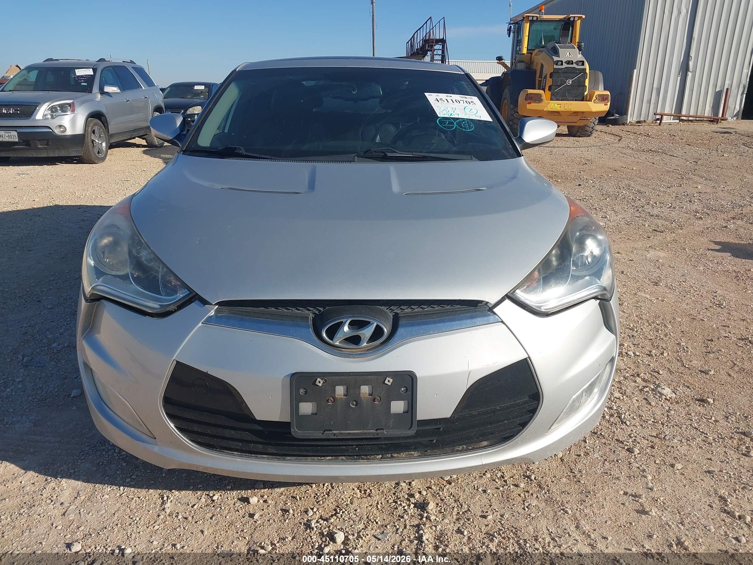 2013 Hyundai Veloster Base W/black Silver vin: KMHTC6AD4DU152494