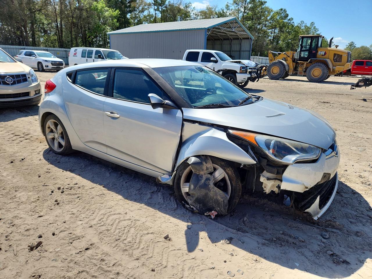 2013 Hyundai Veloster Base Silver vin: KMHTC6AD4DU167934