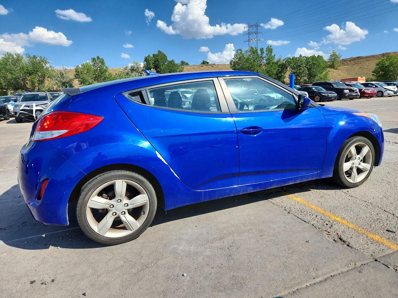 2014 Hyundai Veloster Gls(1.6 Std, Style, Tech Blue vin: KMHTC6AD4EU194262