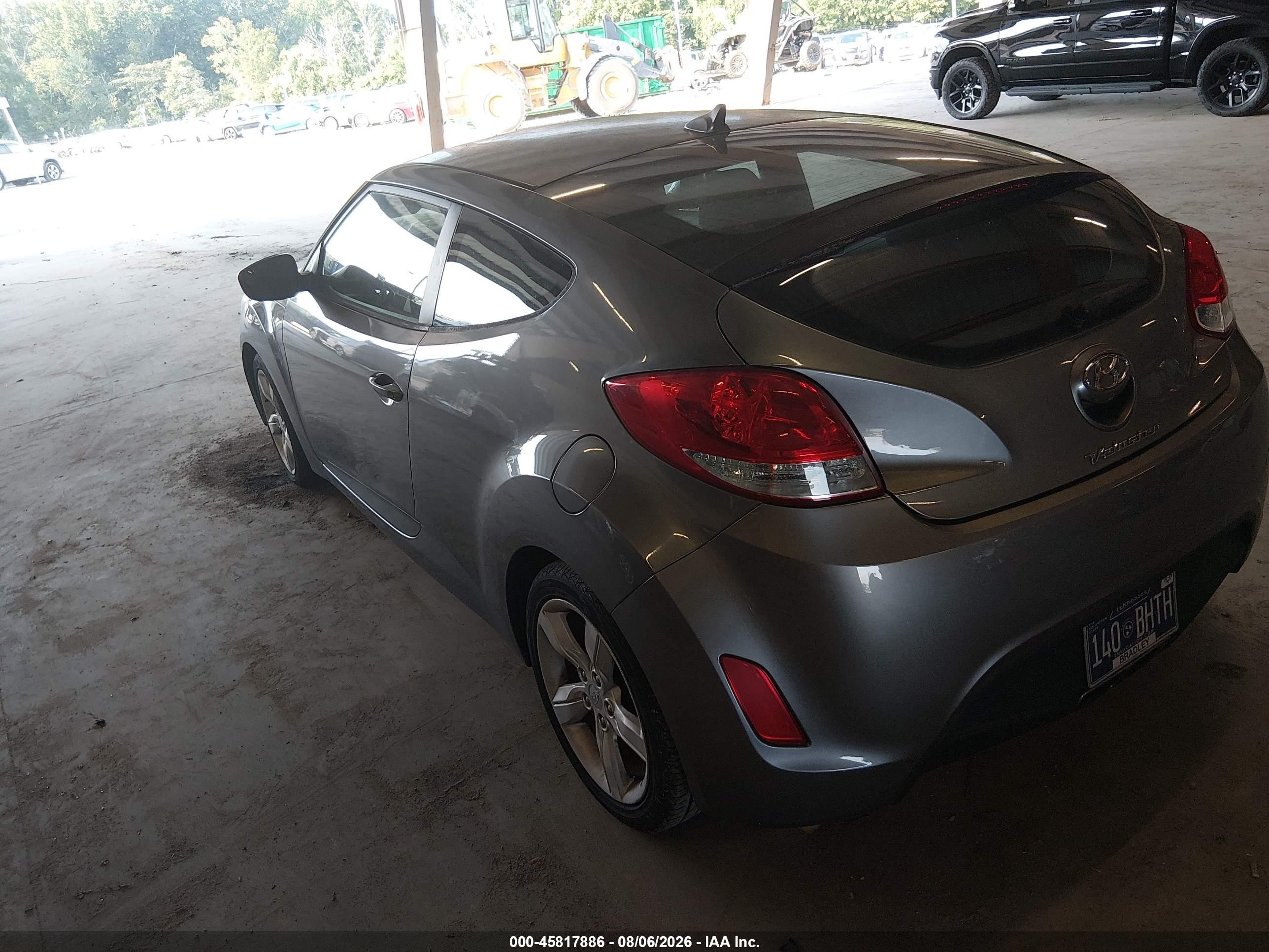 2014 Hyundai Veloster Base W/black Gray vin: KMHTC6AD4EU214803