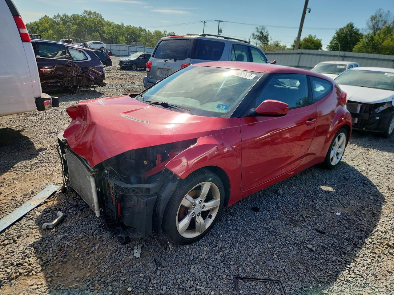 2014 Hyundai Veloster Base Red vin: KMHTC6AD4EU217149