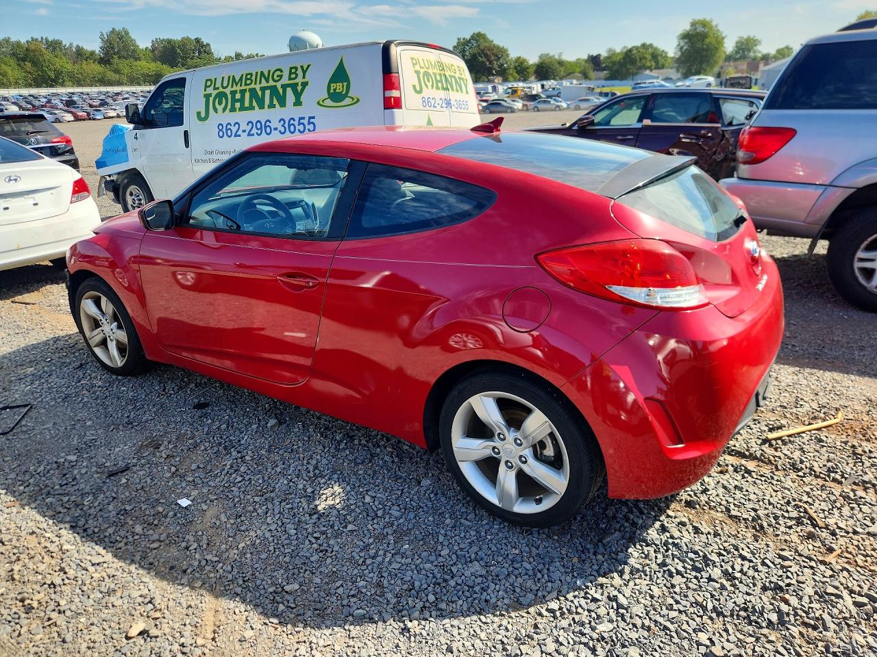 2014 Hyundai Veloster Base Red vin: KMHTC6AD4EU217149