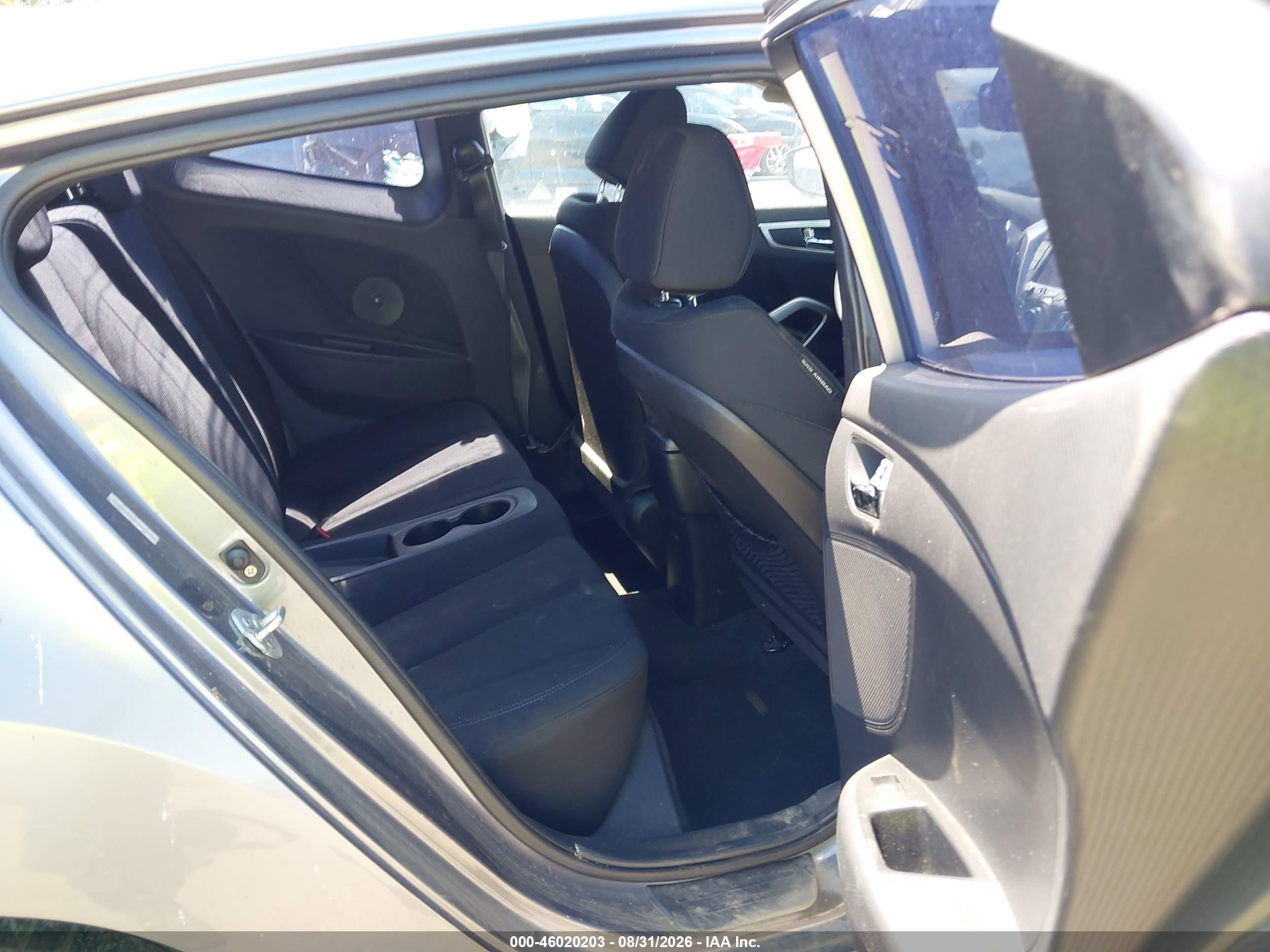 2012 Hyundai Veloster Base W/black Gray vin: KMHTC6AD5CU029513