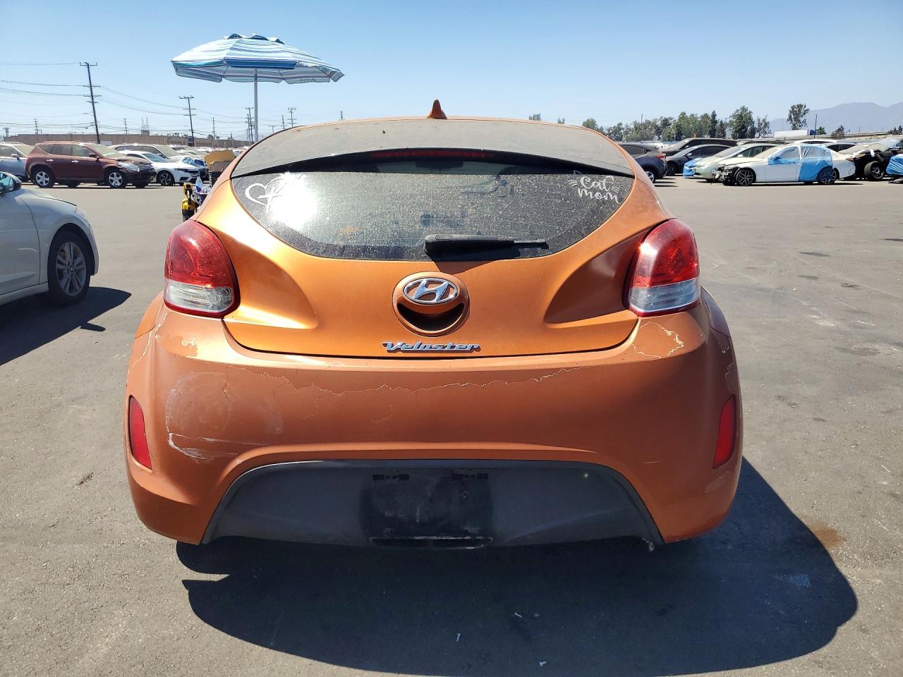 2012 Hyundai Veloster Base Orange vin: KMHTC6AD5CU029947