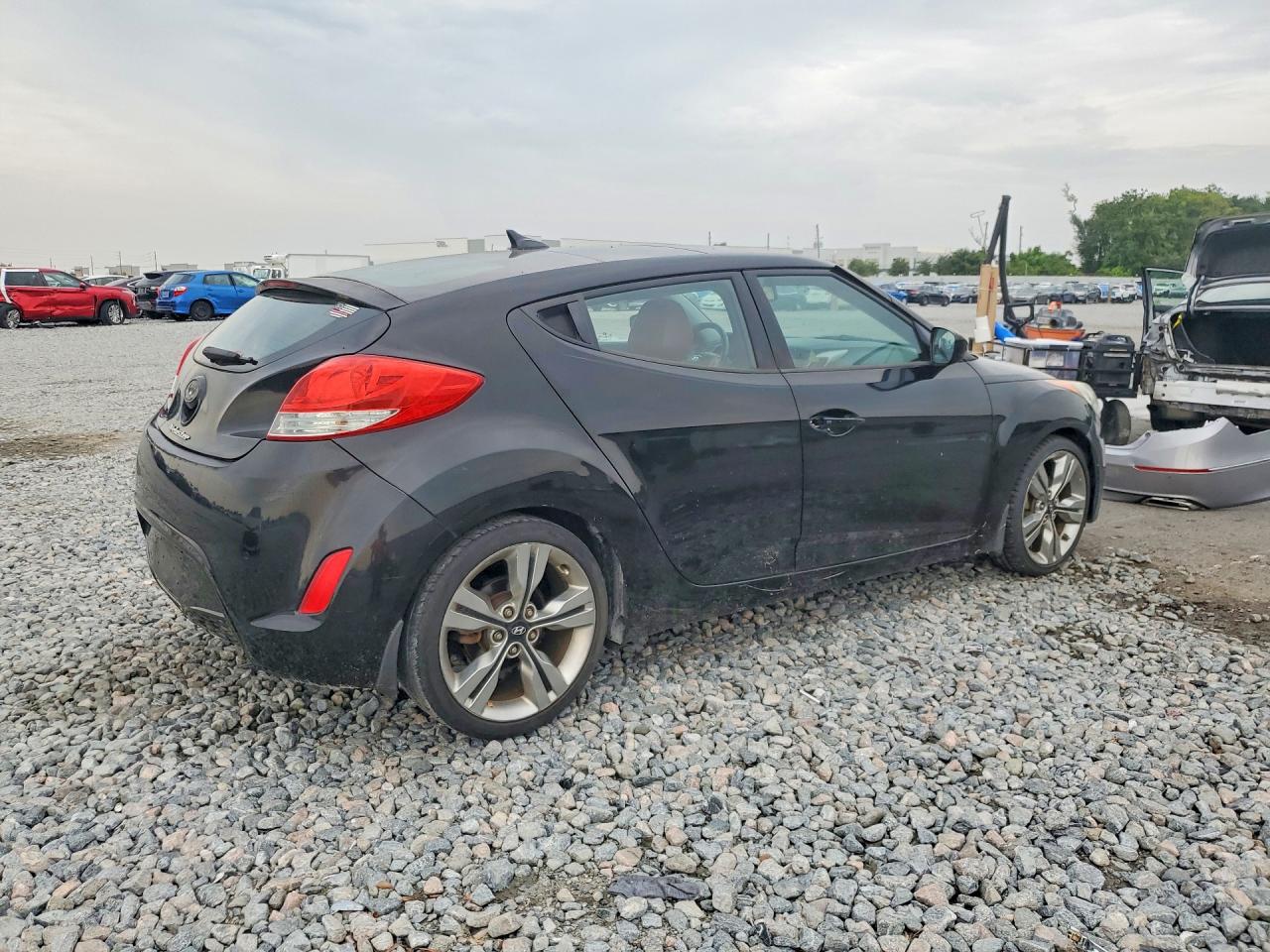 2012 Hyundai Veloster Base Black vin: KMHTC6AD5CU041094
