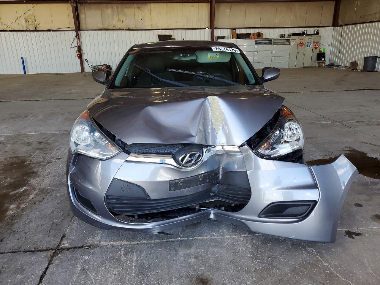 2012 Hyundai Veloster Base Charcoal vin: KMHTC6AD5CU042505