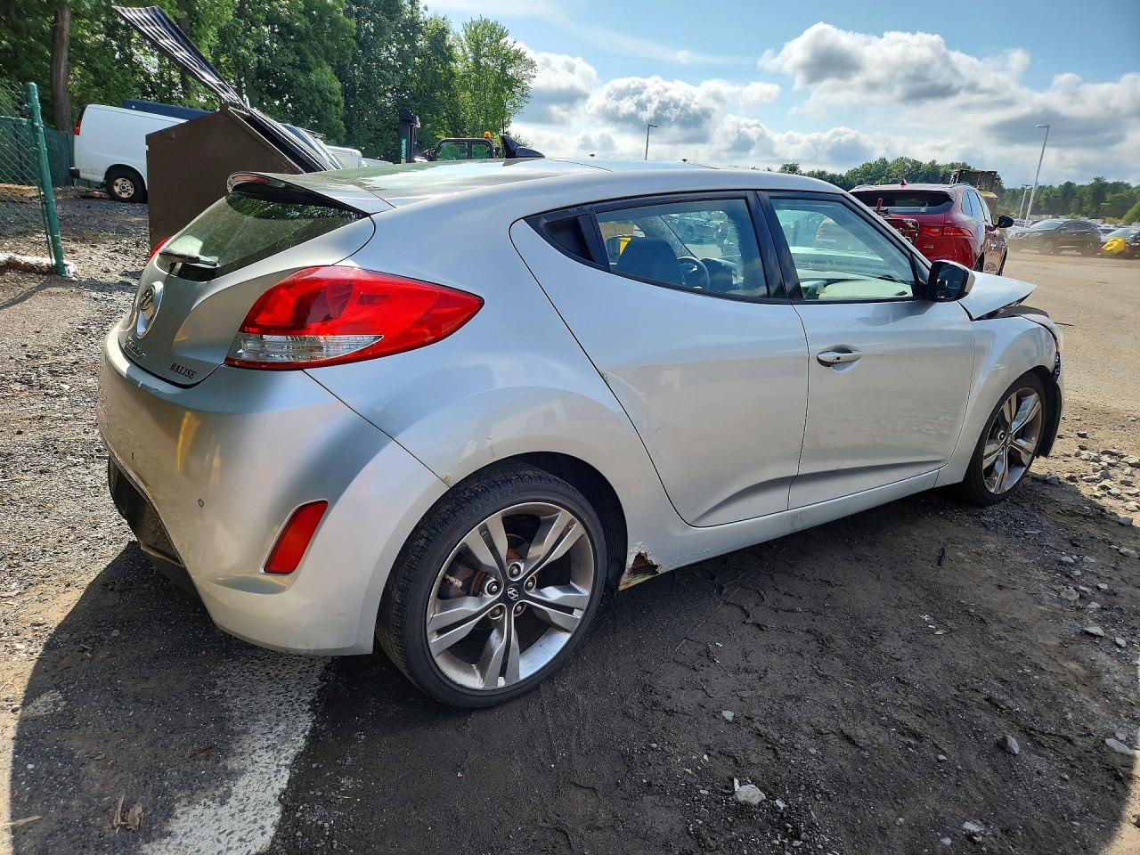 2012 Hyundai Veloster Base Silver vin: KMHTC6AD5CU059384