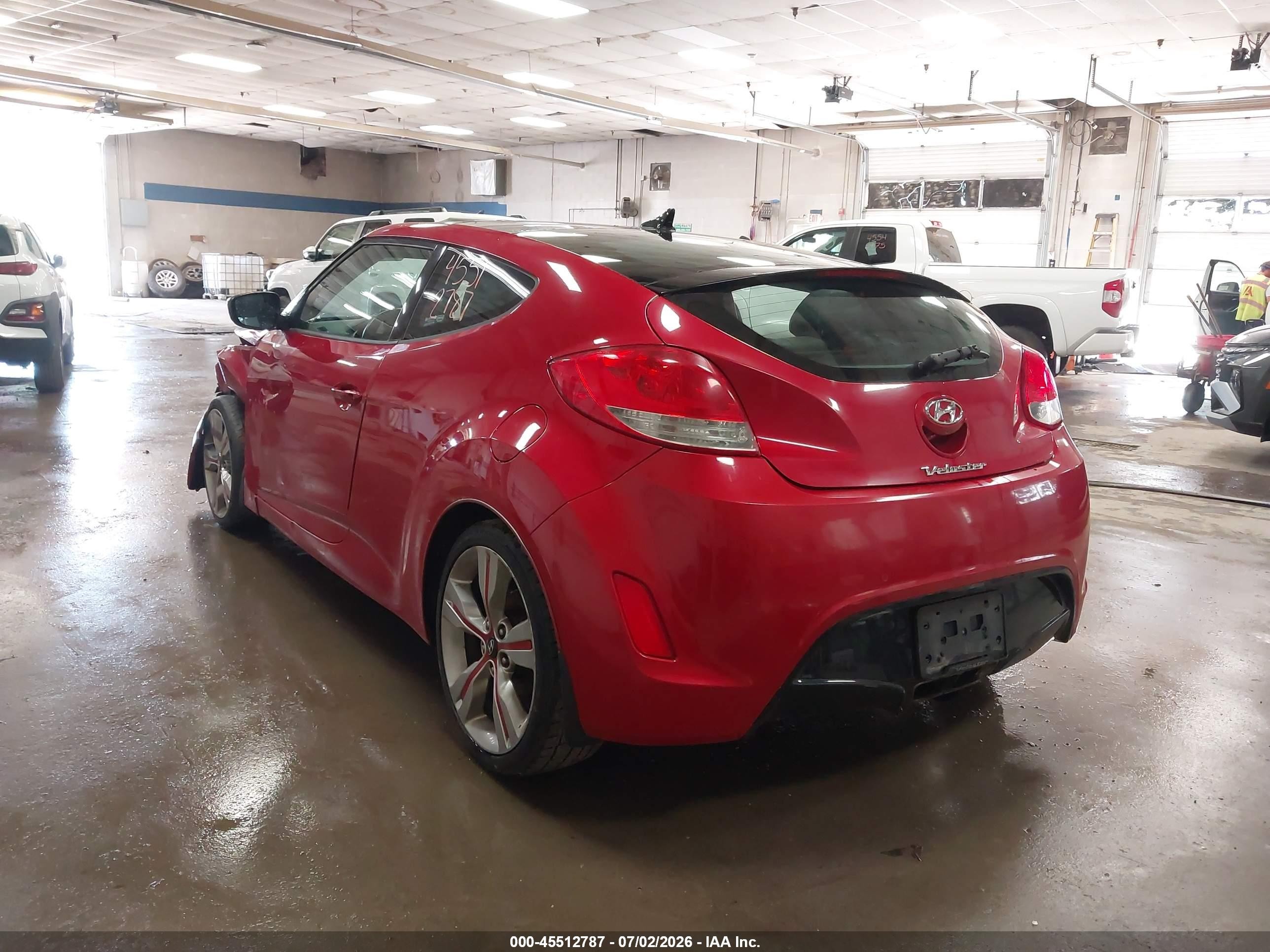 2013 Hyundai Veloster Base W/black Red vin: KMHTC6AD5DU100033
