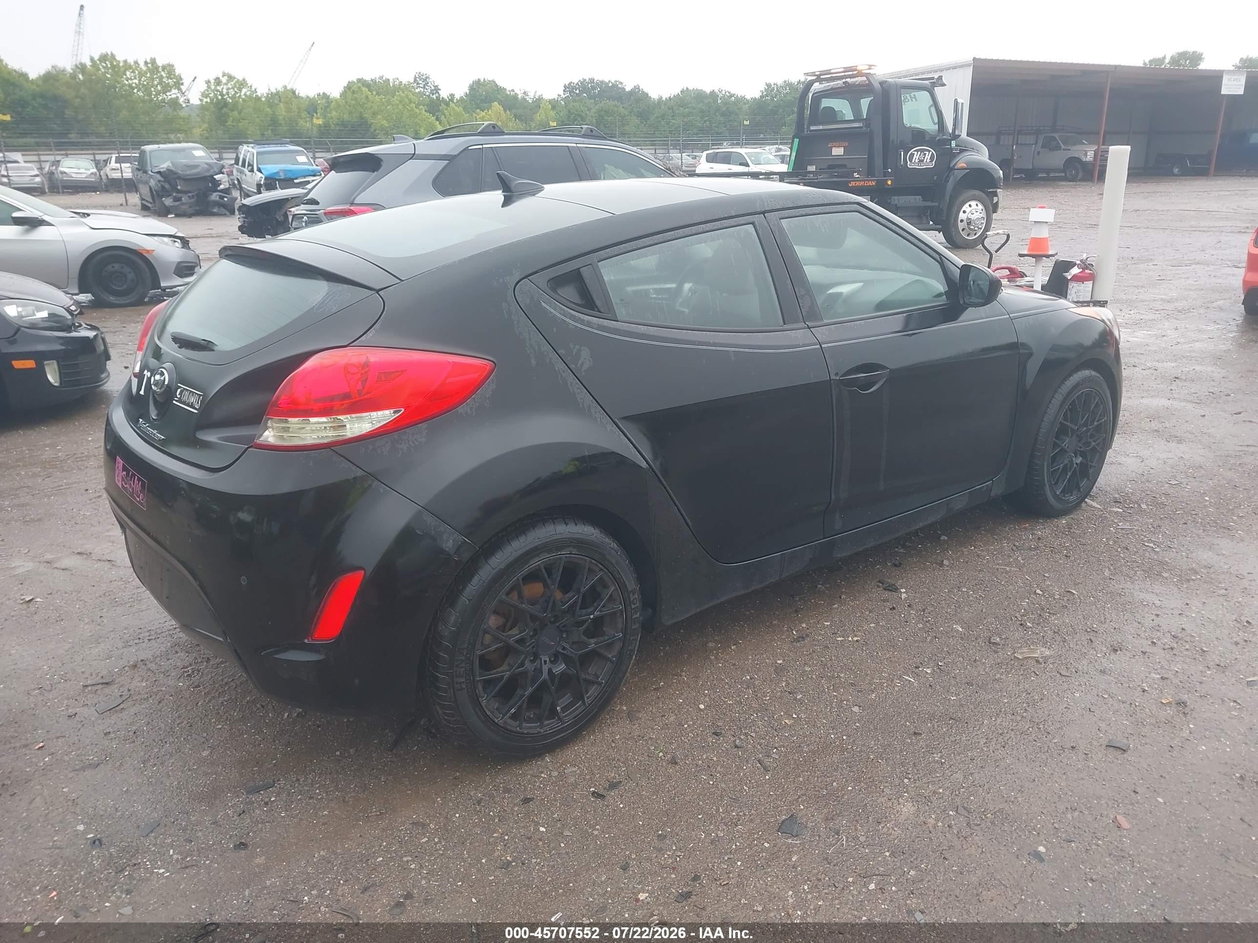 2013 Hyundai Veloster Base W/gray Black vin: KMHTC6AD5DU101084