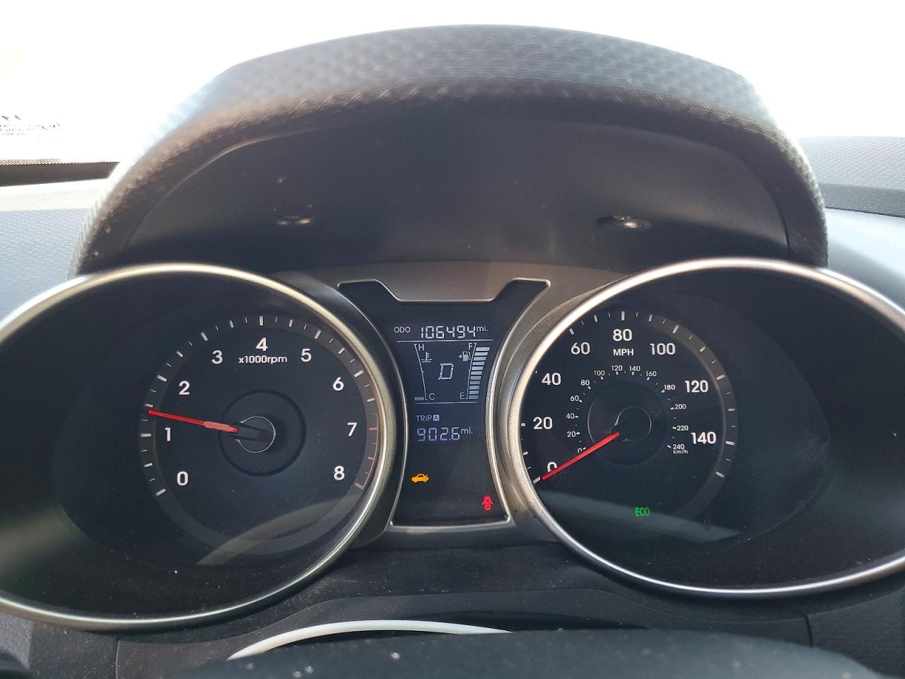 2013 Hyundai Veloster Base Orange vin: KMHTC6AD5DU103210