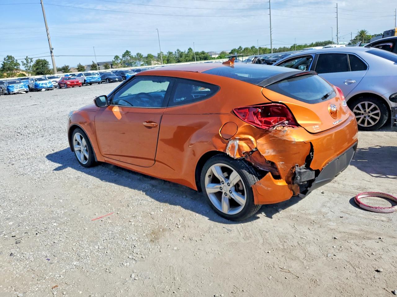2013 Hyundai Veloster Base Orange vin: KMHTC6AD5DU103210