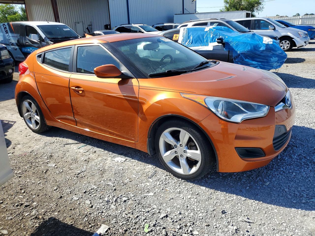 2013 Hyundai Veloster Base Orange vin: KMHTC6AD5DU103210