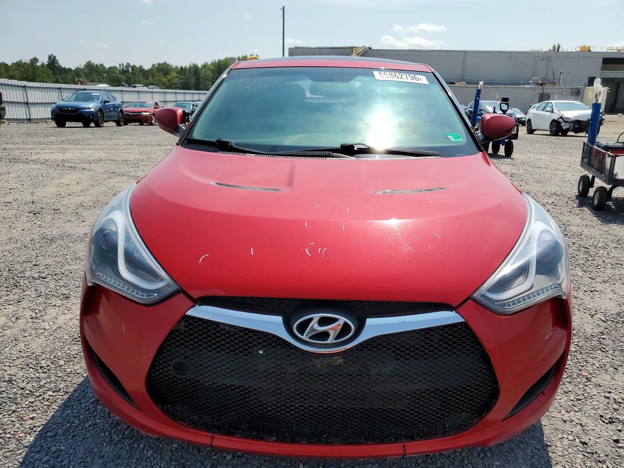 2013 Hyundai Veloster Base Brown vin: KMHTC6AD5DU110495