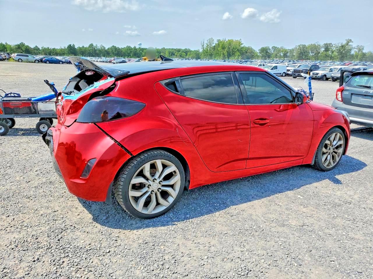 2013 Hyundai Veloster Base Brown vin: KMHTC6AD5DU110495